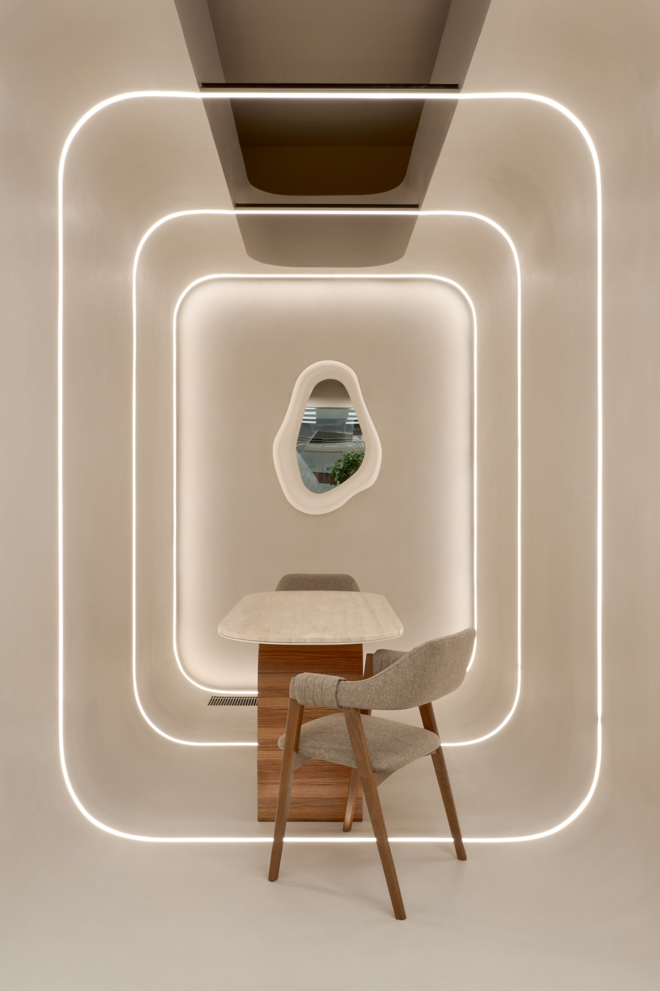 Шоу-рум компании Roomsee. Елена Берсенева, архитектурный и интерьерный фотограф в Екатеринбурге