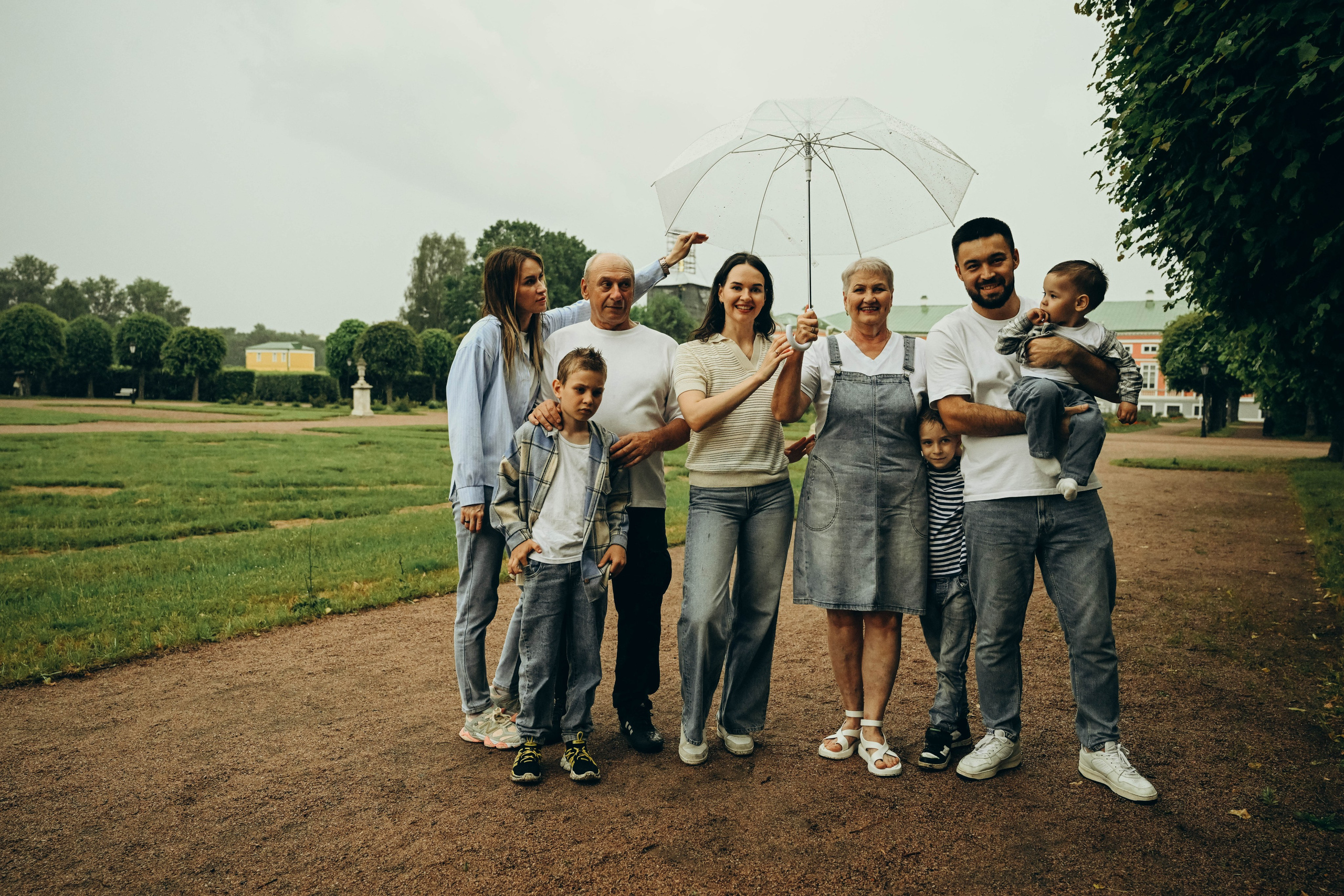 Большая семья в Кусково. Семейный фотограф в Москве Люберцах Ирина Вронская