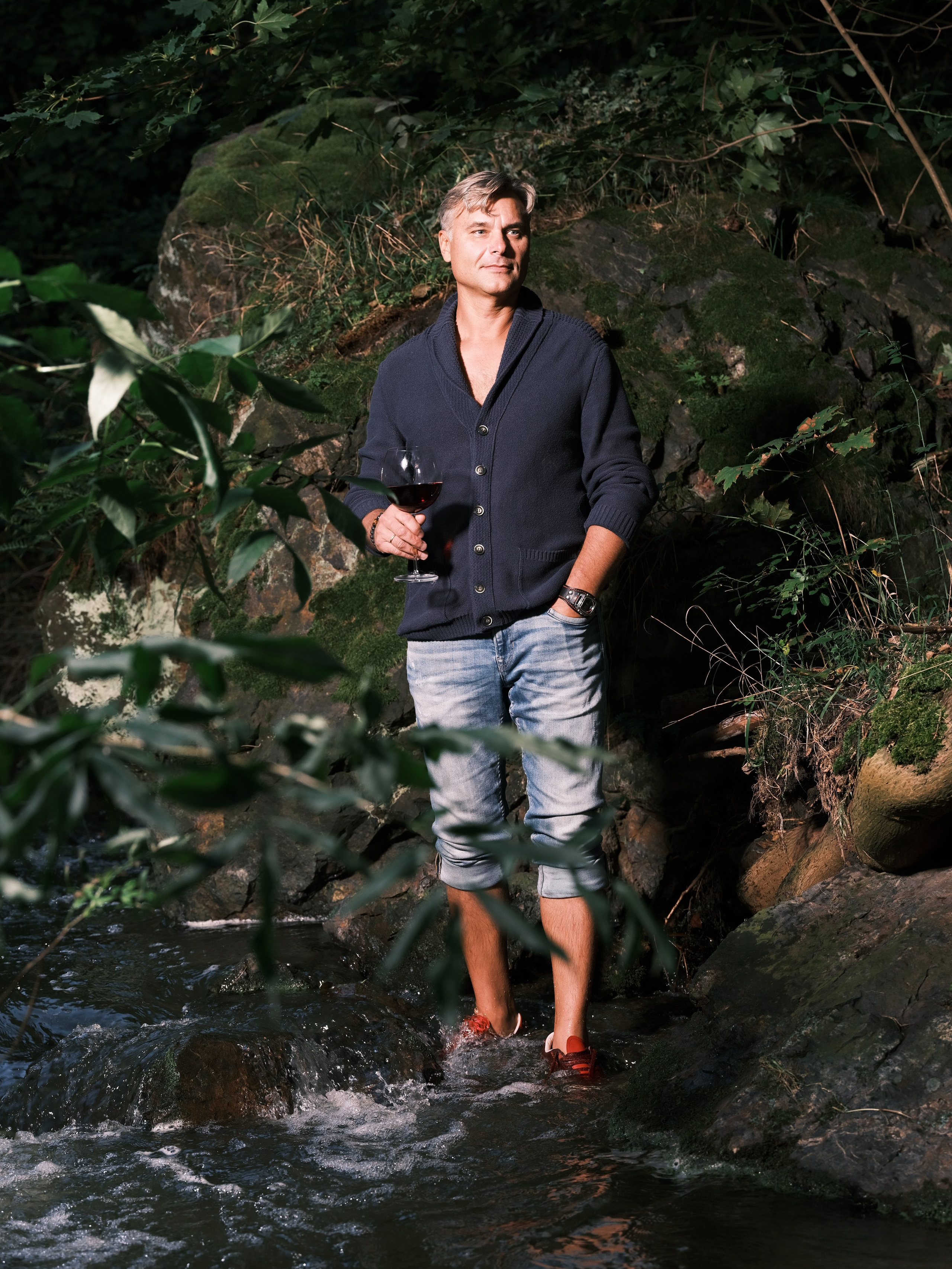 Вадим и вино. Фотограф в Москве и Праге: индивидуальные портреты, парные фотосессии