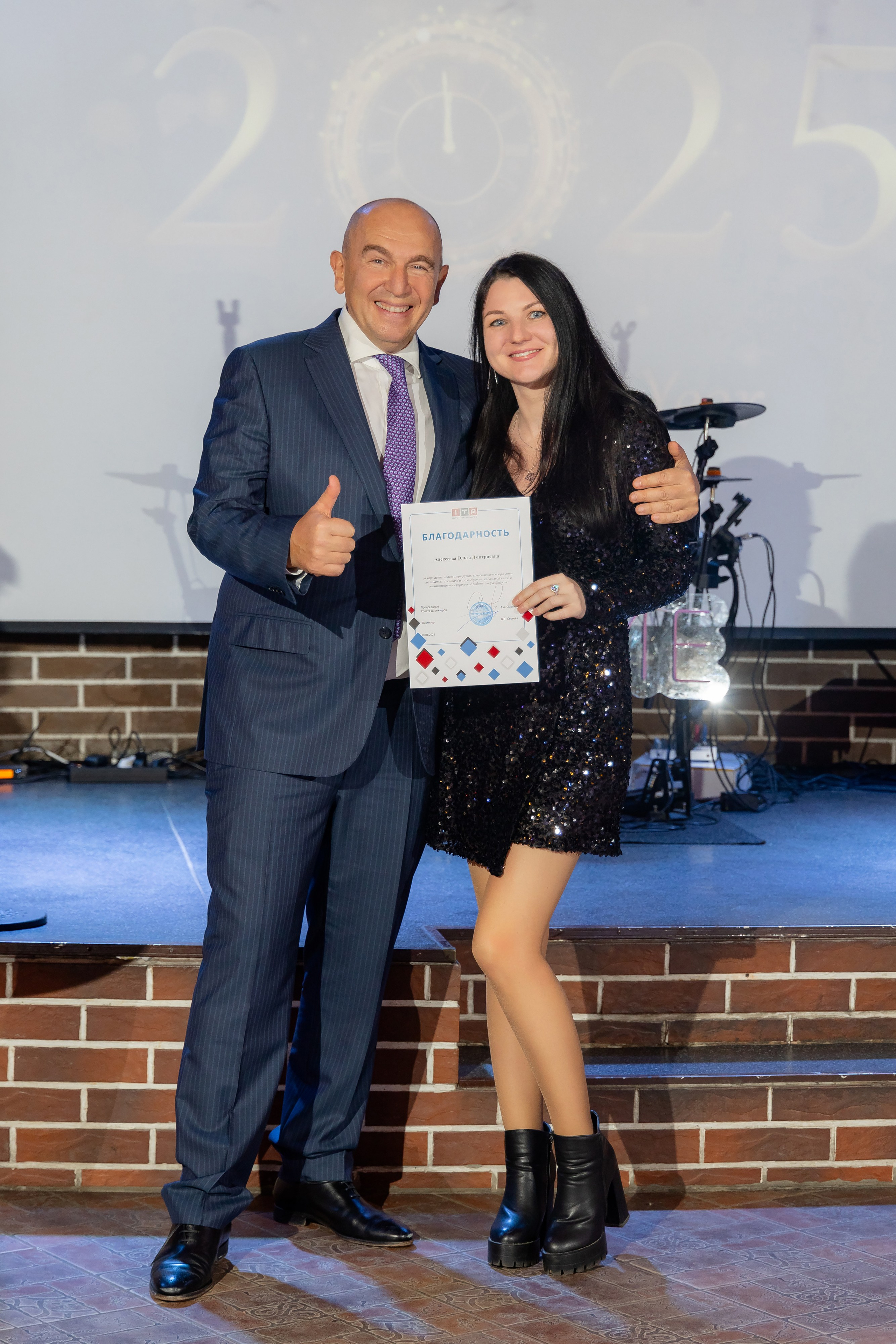 Корпоративная новогодняя съемка для логистической компании ИТА. Свадебный фотограф в Минске/Беларуси Сергей Спиридонов