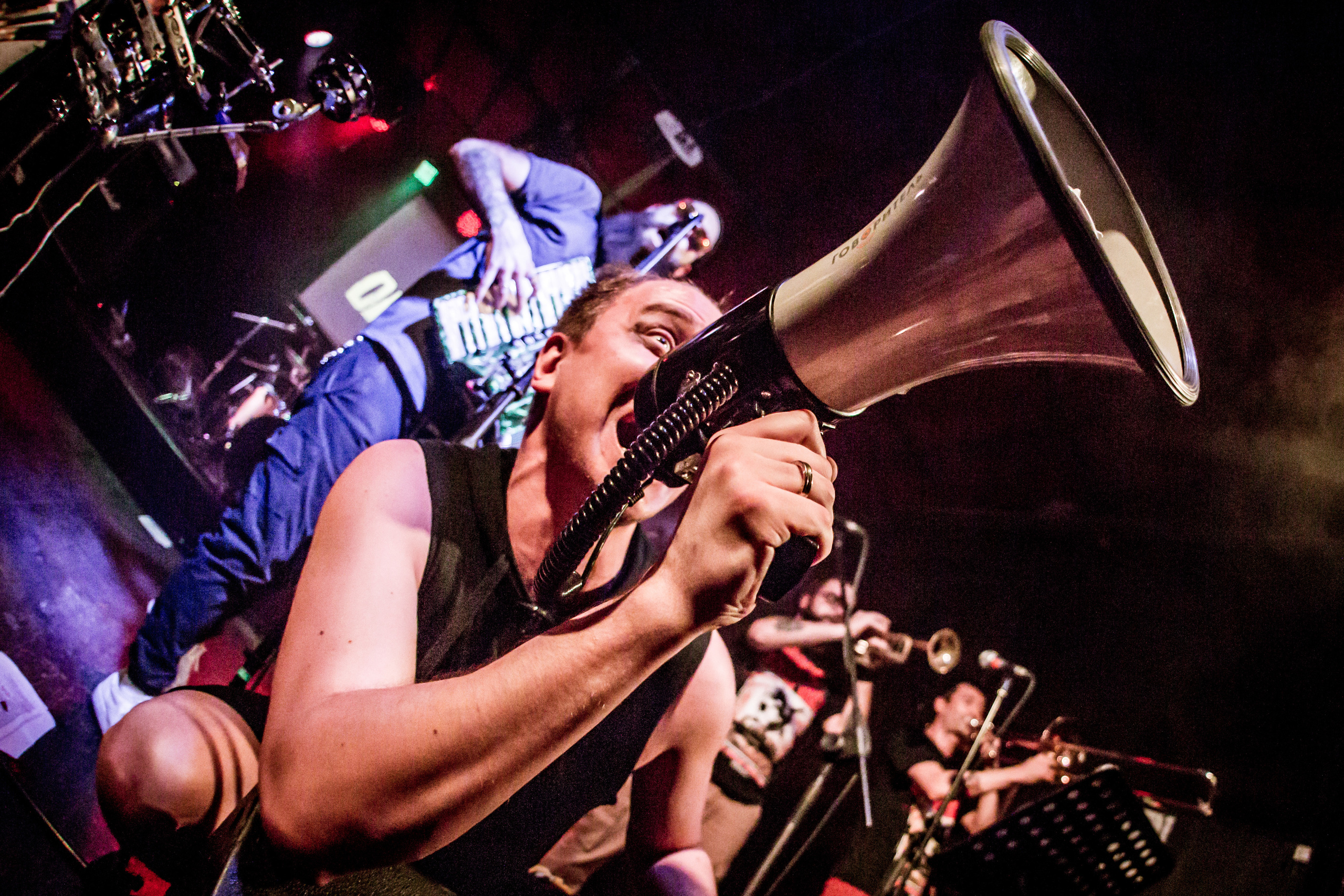 Группа Голос Омерики, клуб Mod