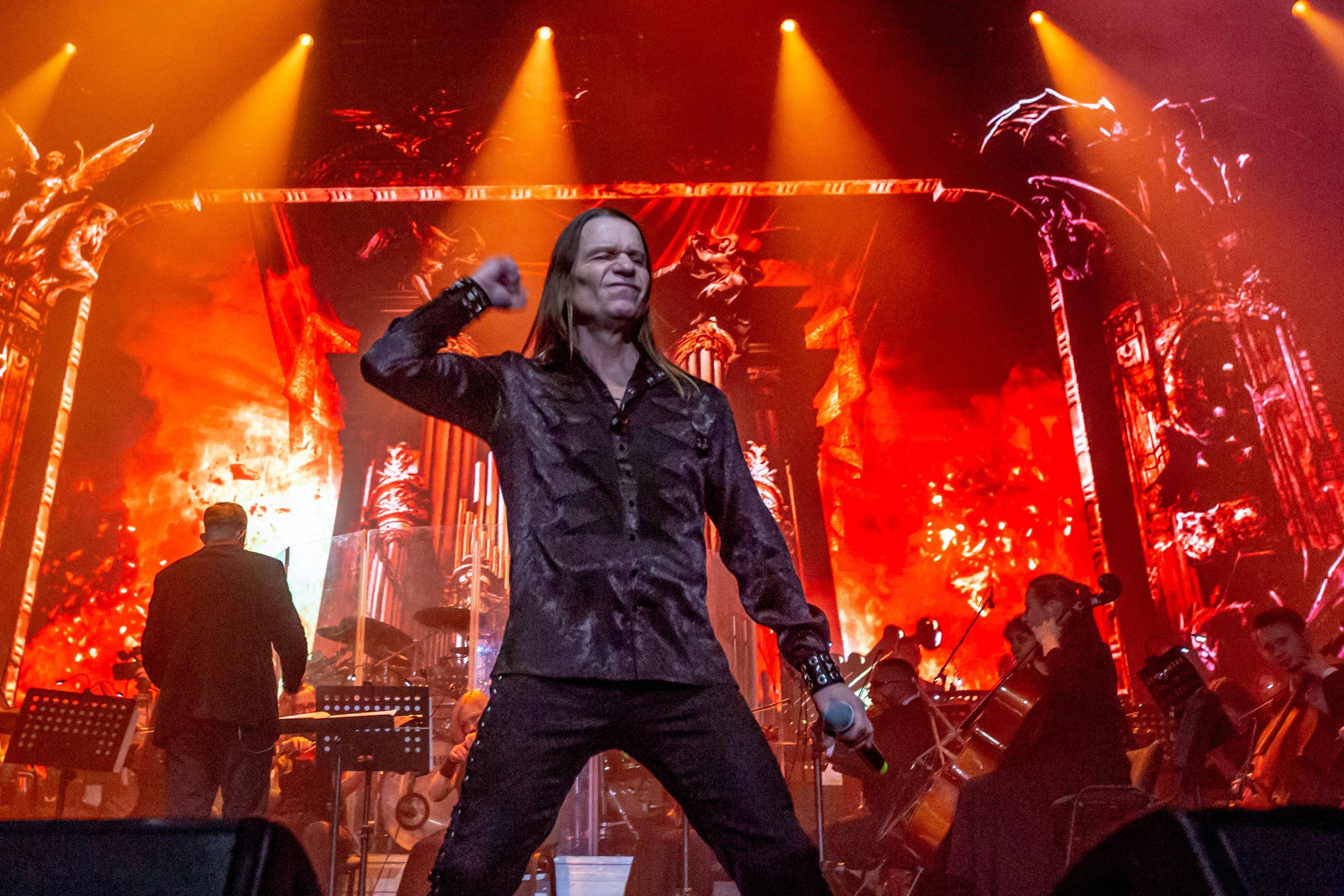 Валерий Кипелов, Ледовый Дворец