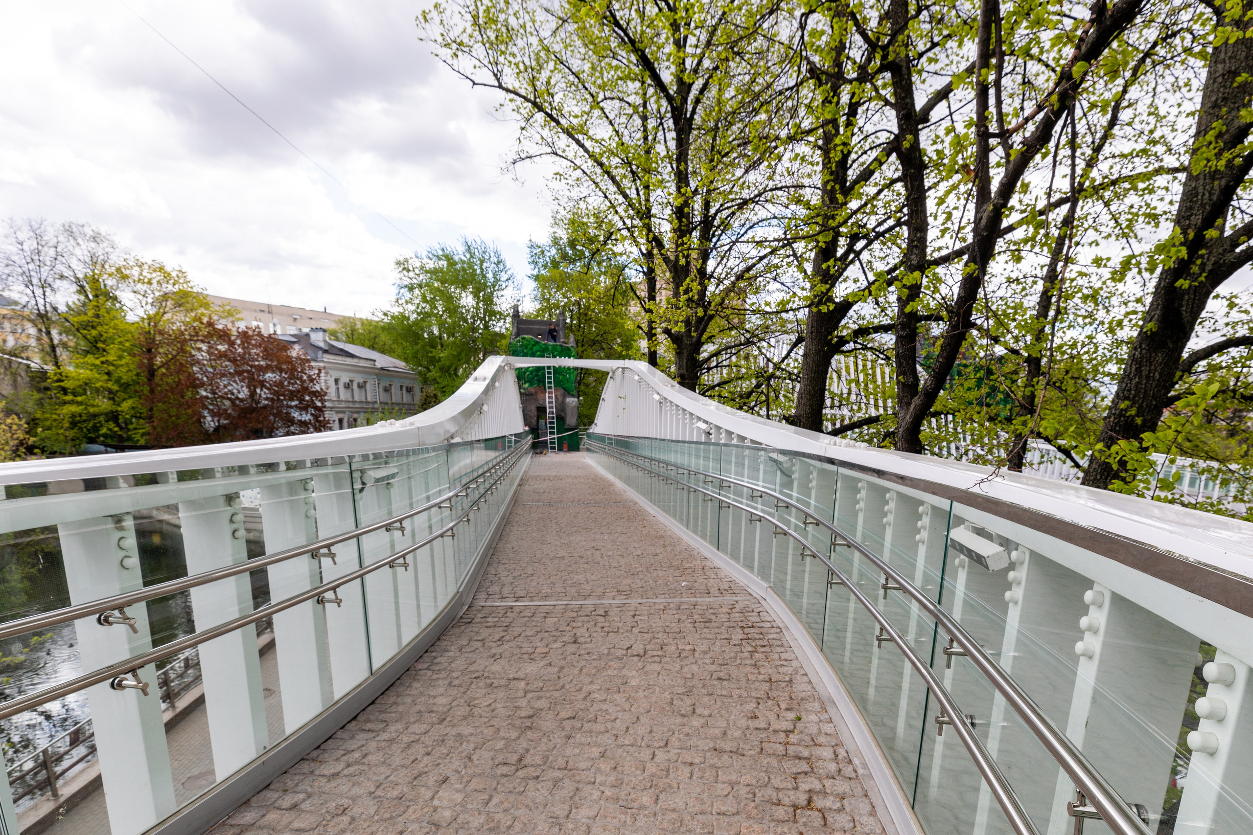 Мост через Б. Грузинскую. Фотограф Ольга Эмбер