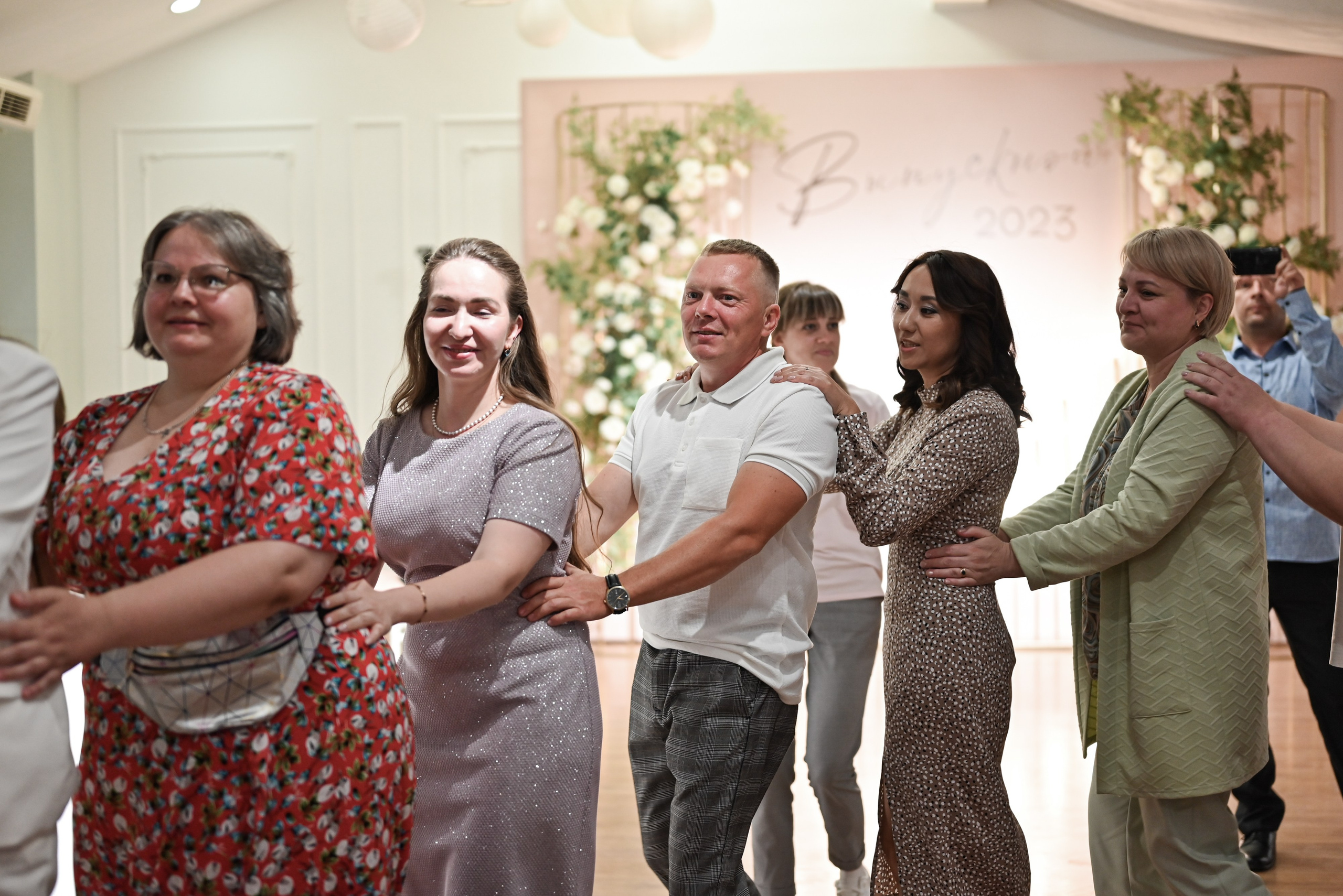 9Б выпуск 2023. Свадебный и семейный фотограф в Уфе Александров Максим