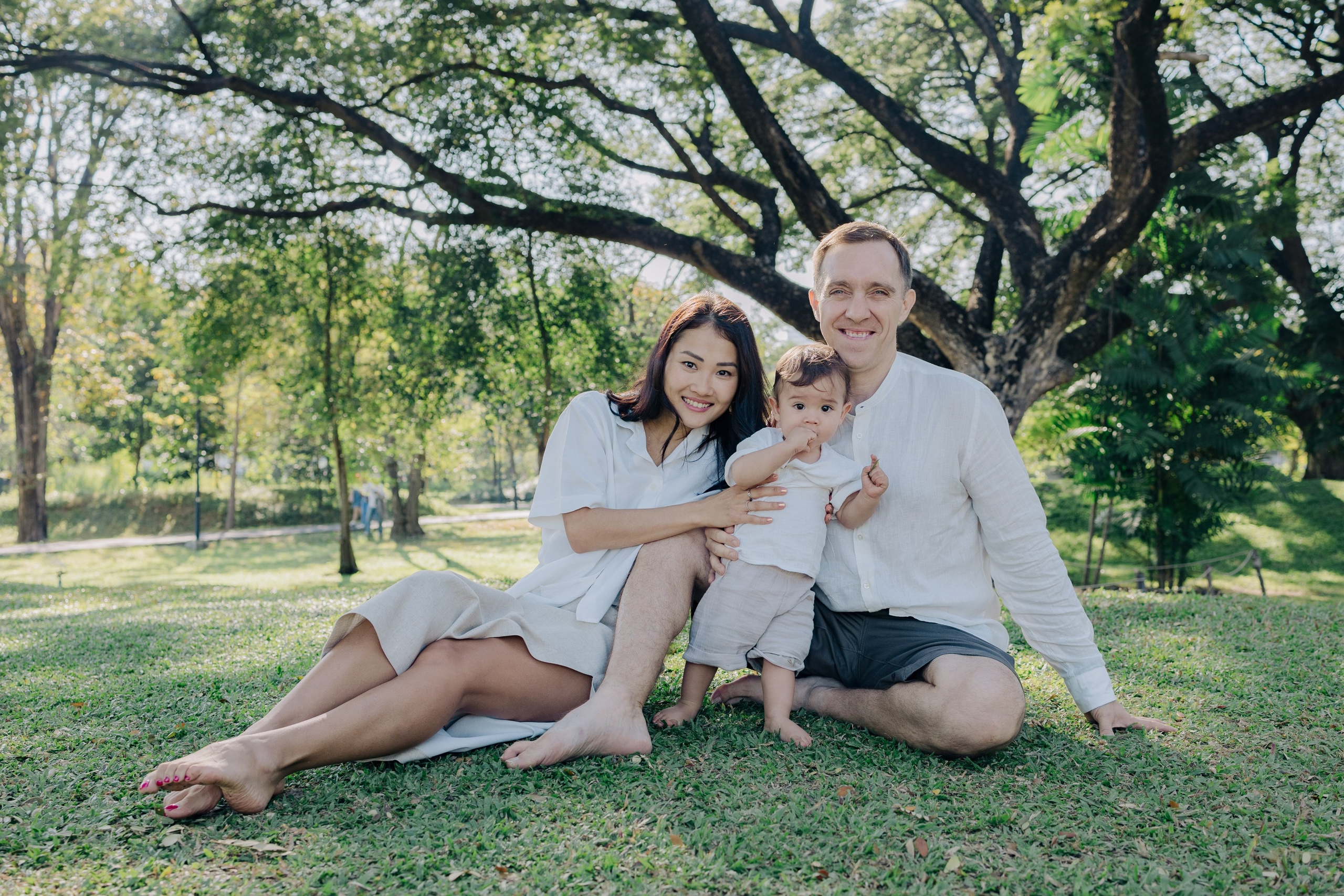 Family photoshoot in Bangkok. Fedor Lemeshko — Destination Wedding and Family Lifestyle photographer