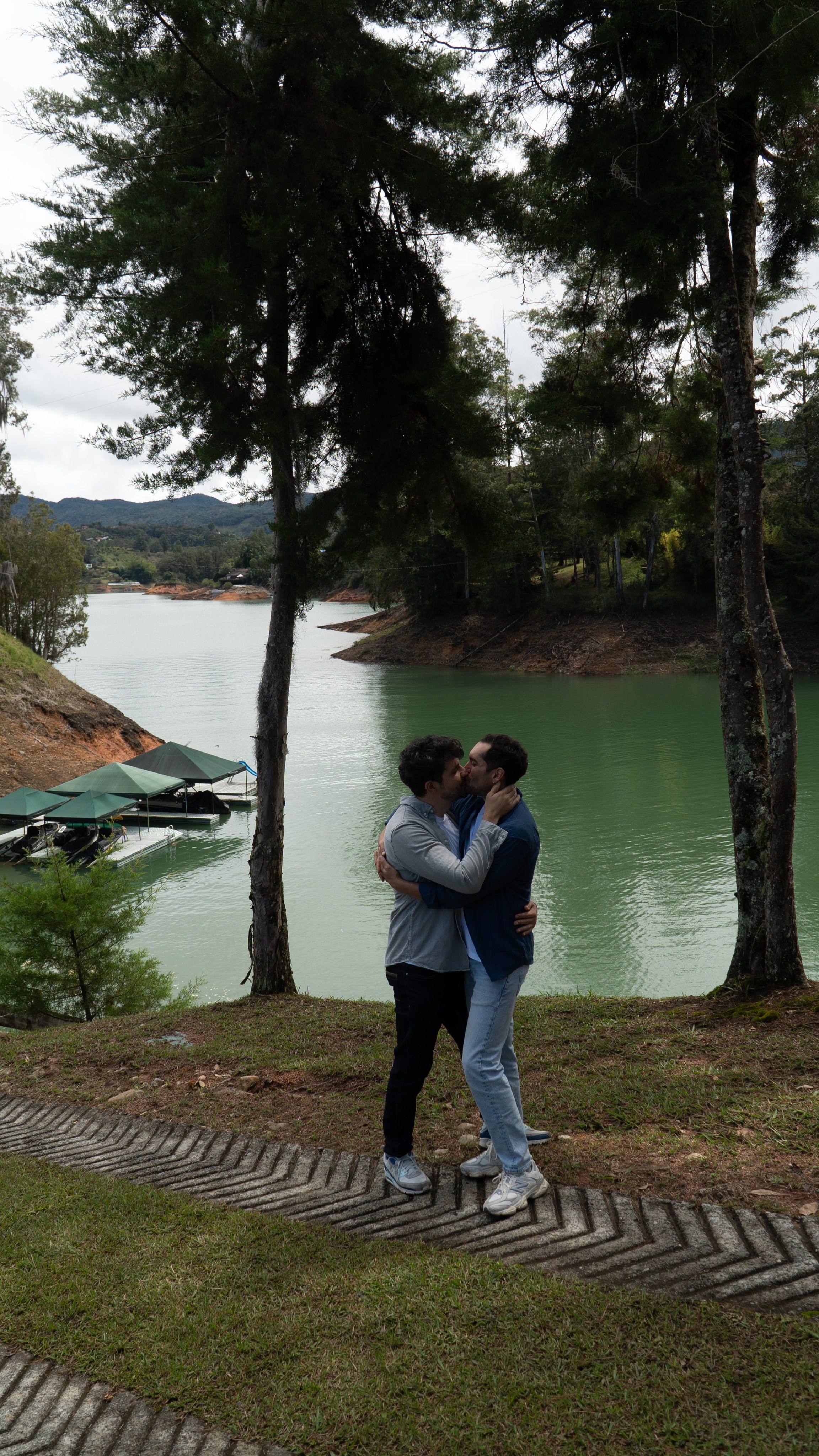 Guatape full. Wedding Photographer in Barcelona and Medellin