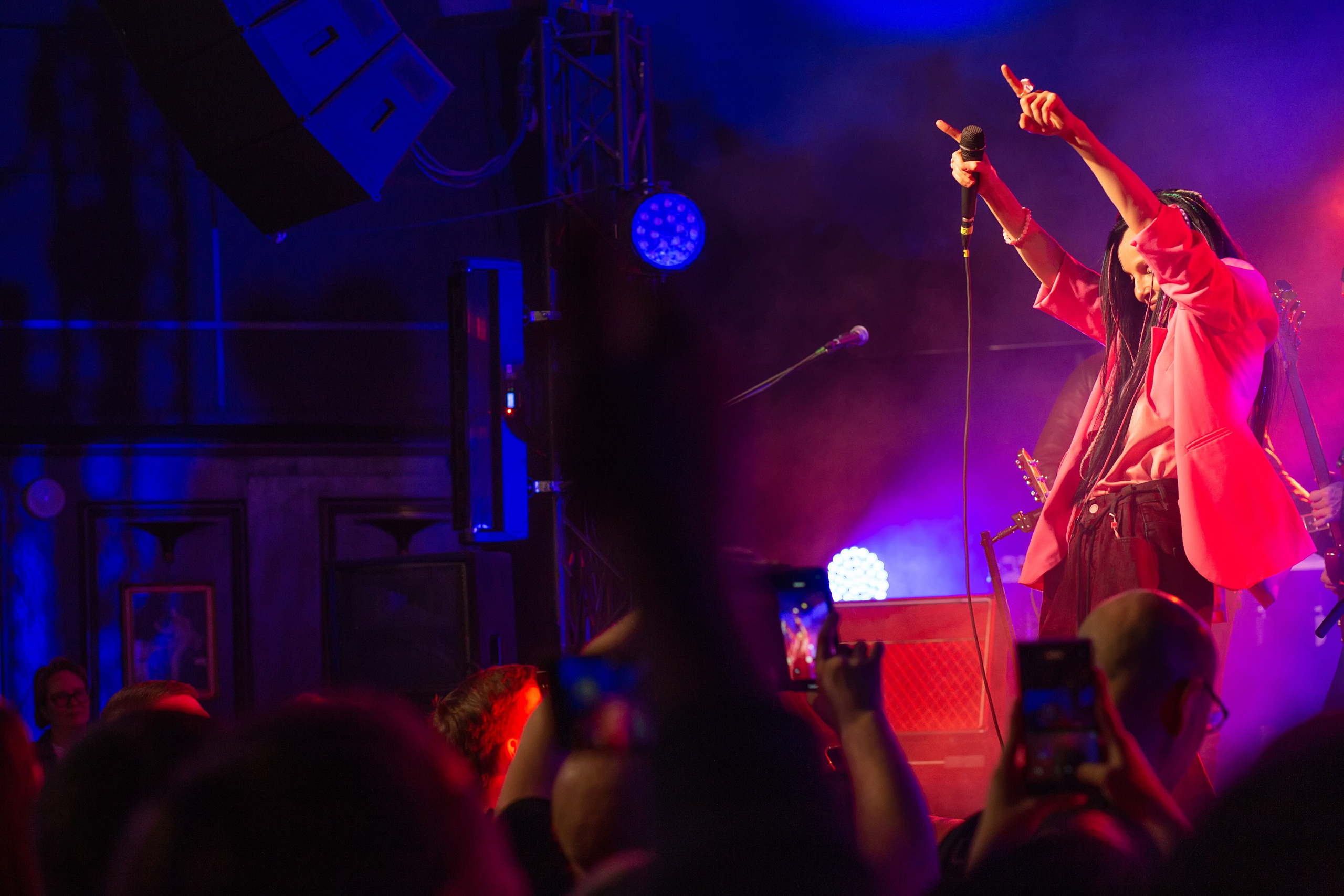 Фотосъемка концерта Маша и Медведи в клубе Jagger СПБ. Портретные фотосессии, контент-съемки, репортаж