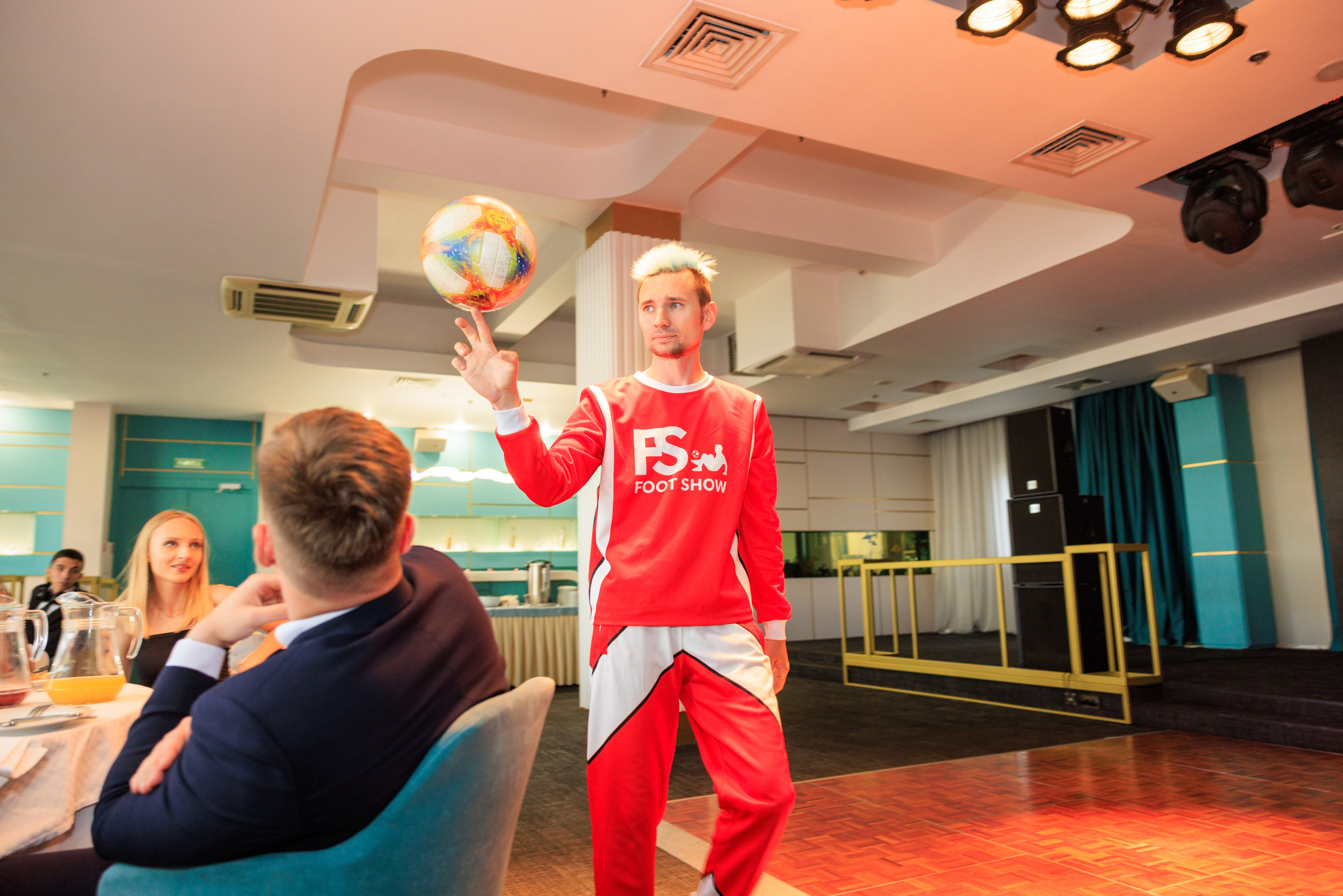 Выпускной лицея 244. Фотограф Александр Заломаев