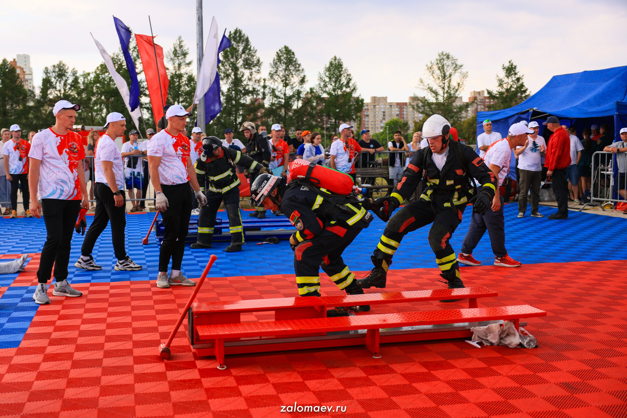 Сильнейший пожарный. Фотограф Александр Заломаев