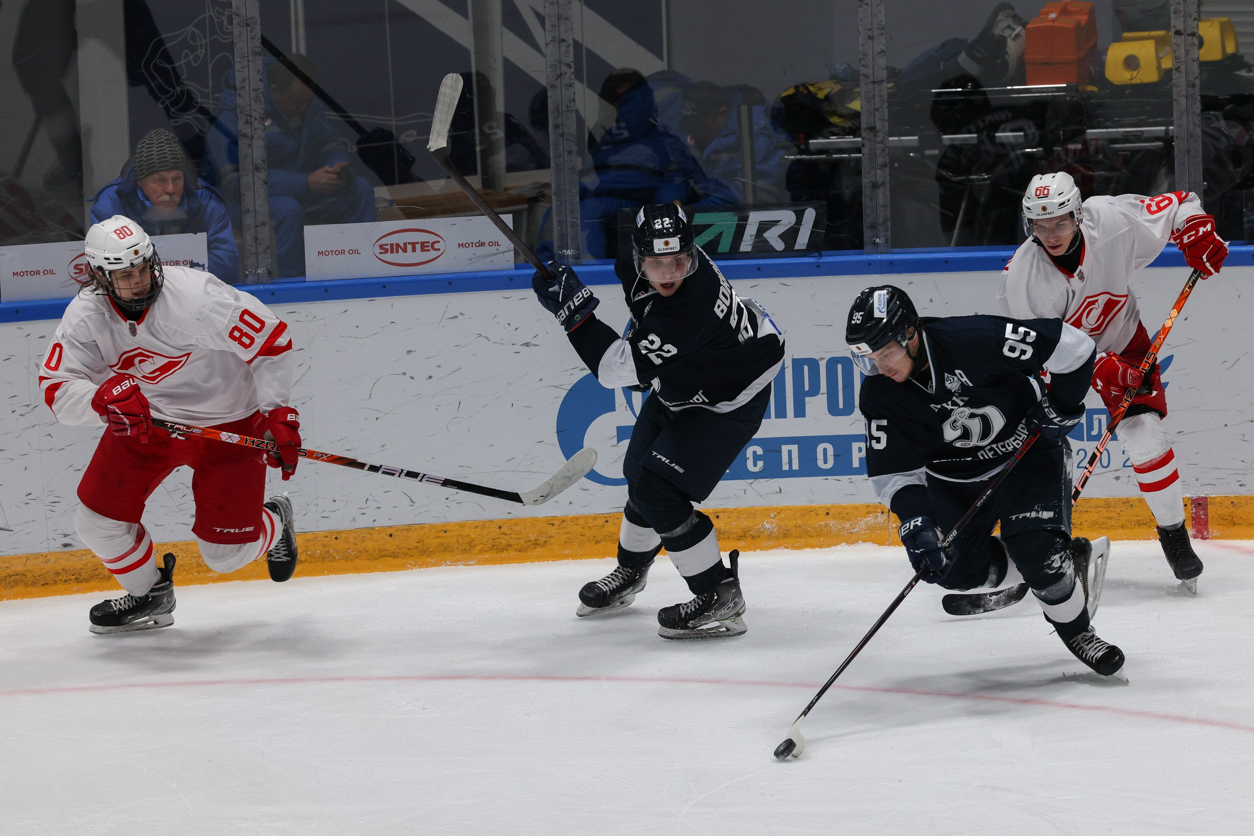 МХК Динамо — МХК Спартак. Фотограф Александр Заломаев