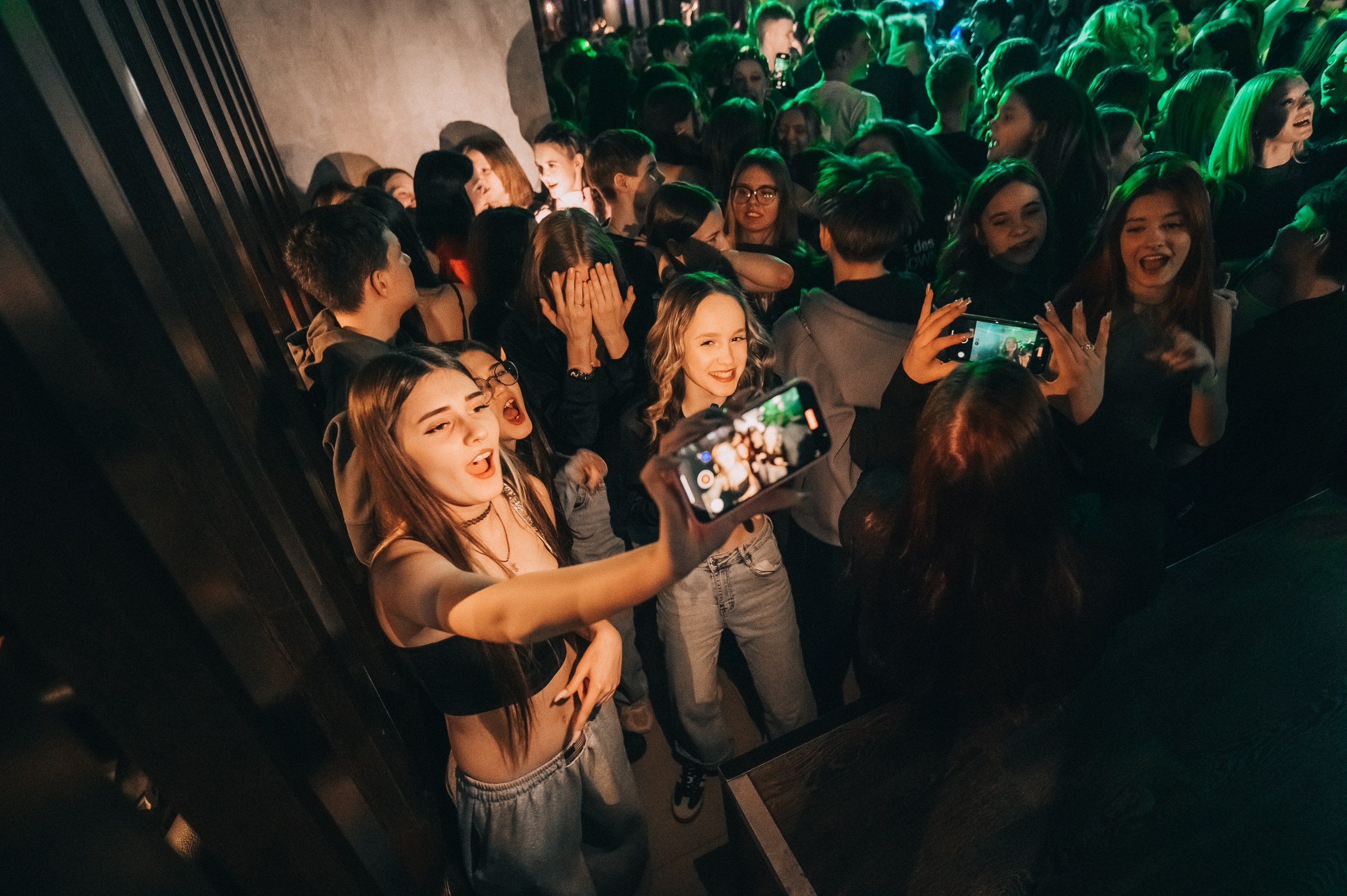 8 MARCH WOMENS DAY PARTY. Фотограф в Кемерово Владислав Шульц