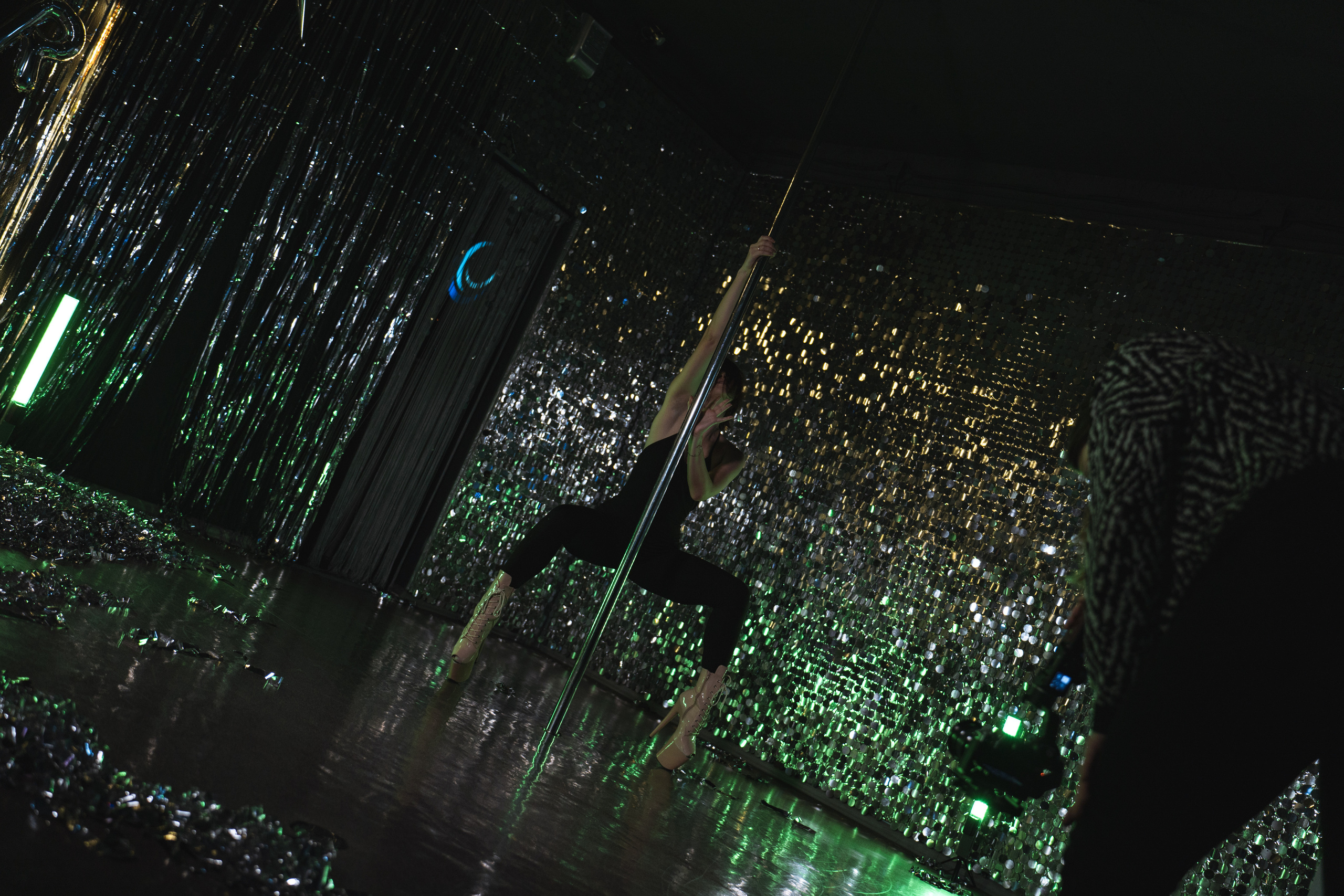 Moon House| стрип пластика. Фотограф, Видеограф Новосибирск