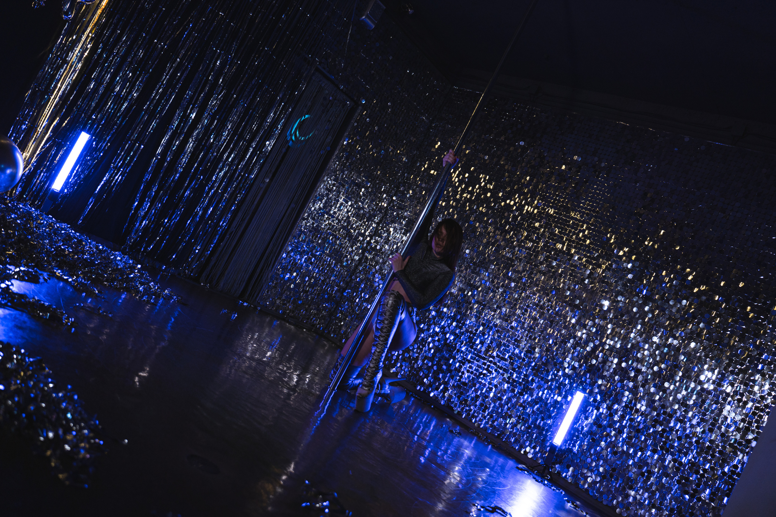 Moon House| стрип пластика. Фотограф, Видеограф Новосибирск