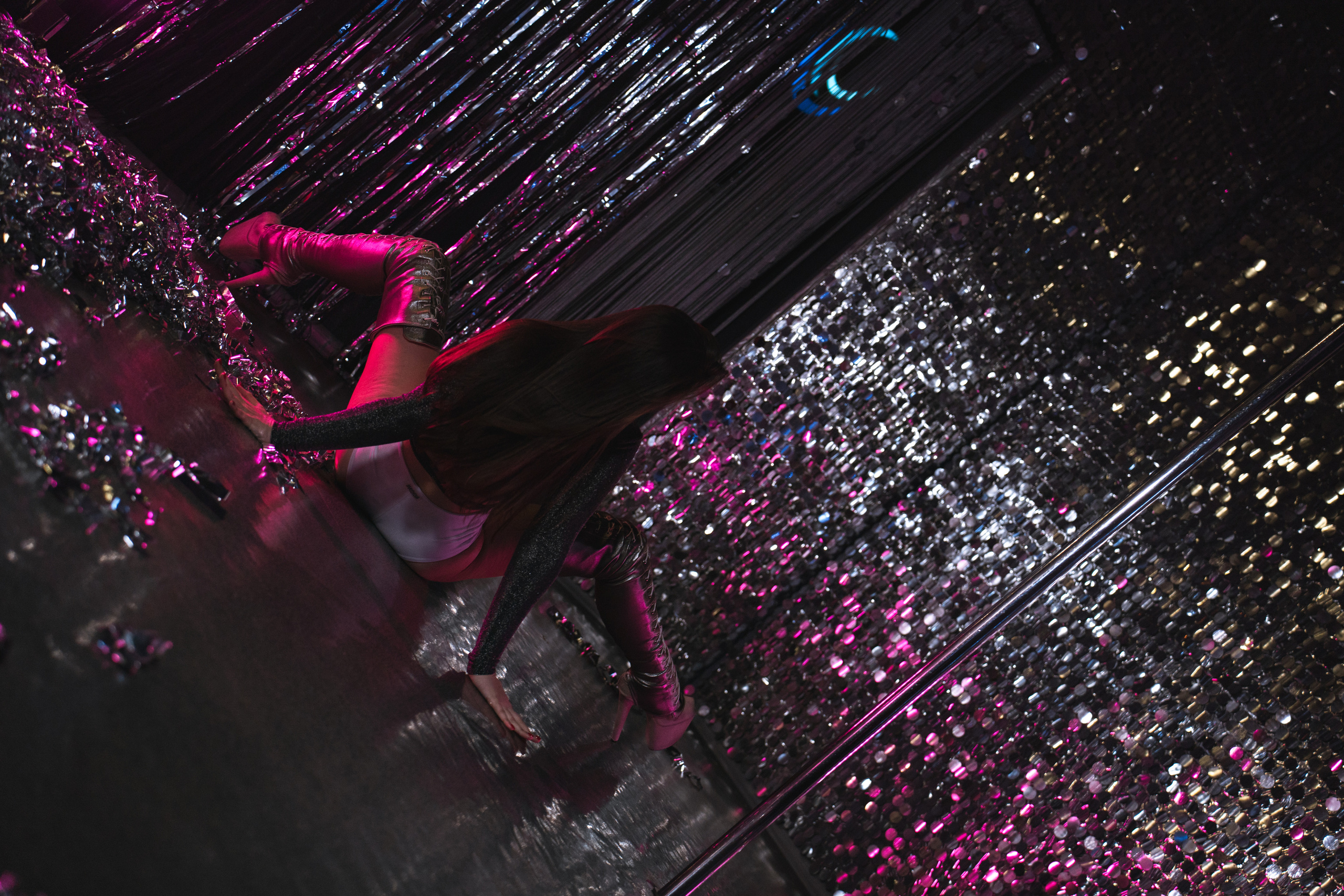 Moon House| стрип пластика. Фотограф, Видеограф Новосибирск