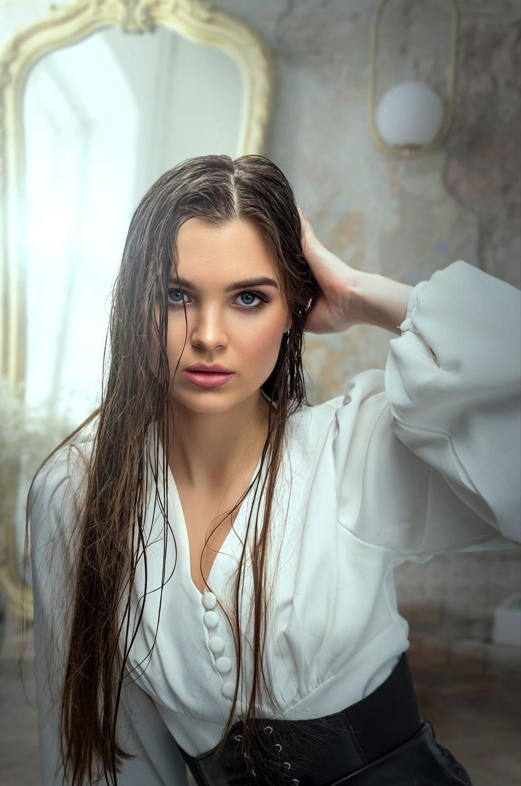 Zhanna Ognivo — Professional image retoucher. AI Photo Retoucher and Image Restorer Zhanna Ognivo