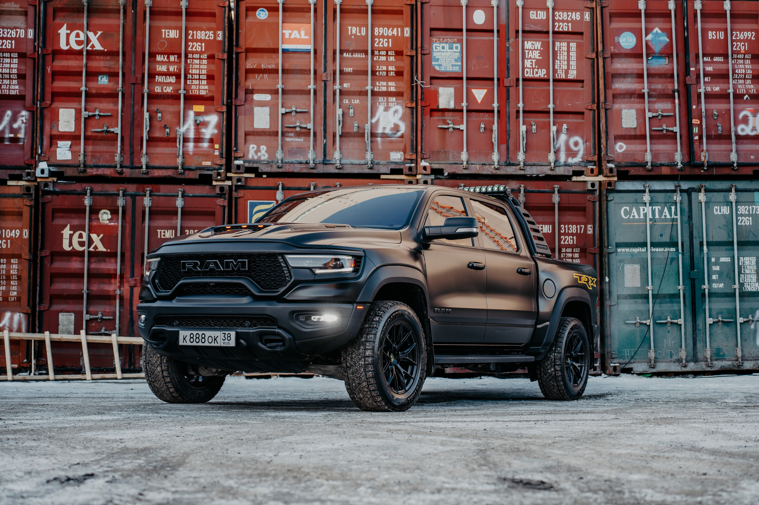 Ram Rebel TRX. Фотограф, видеограф и пилот дрона на Байкале