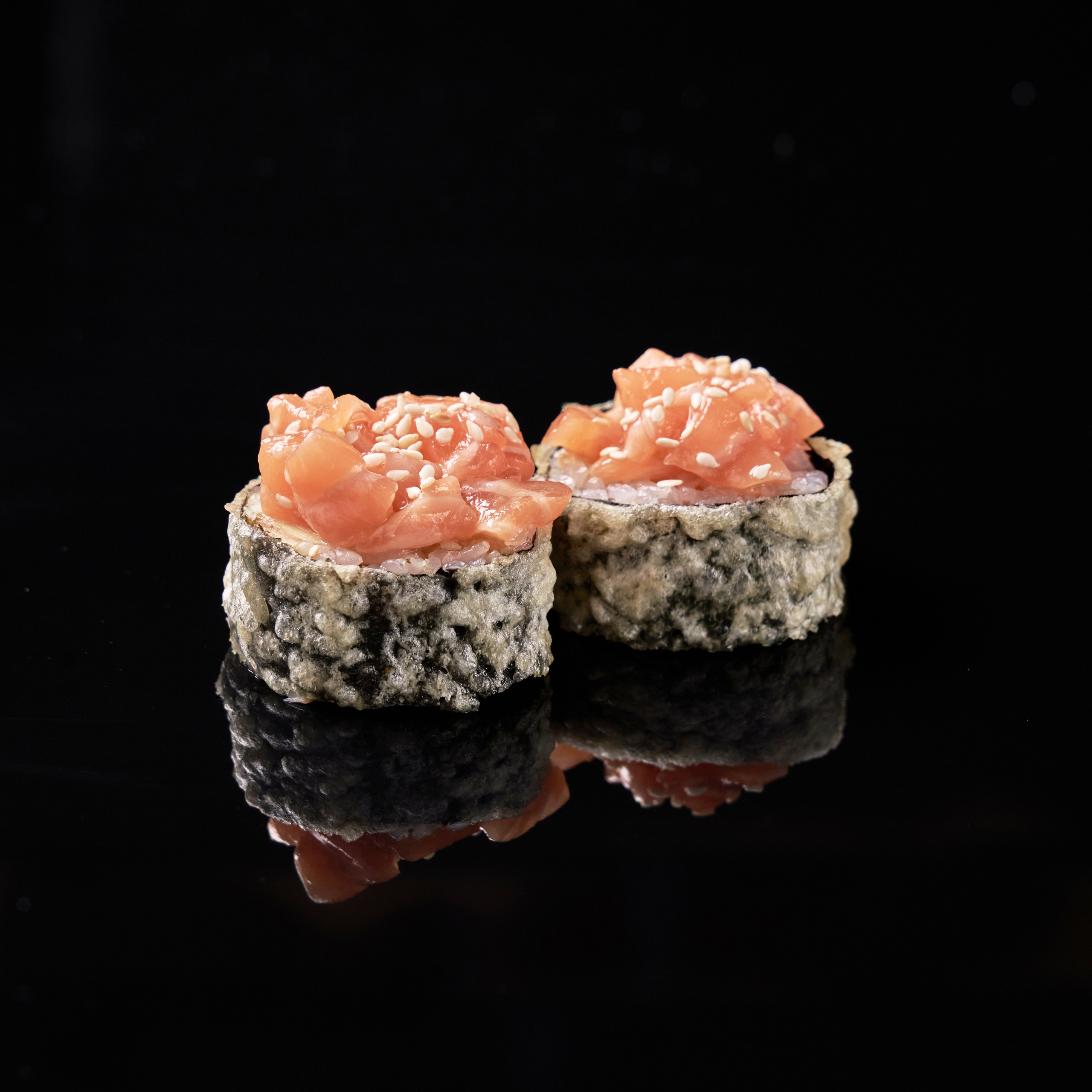 Свежесть и аромат этих роллов перенесут вас в мир кулинарных наслаждений