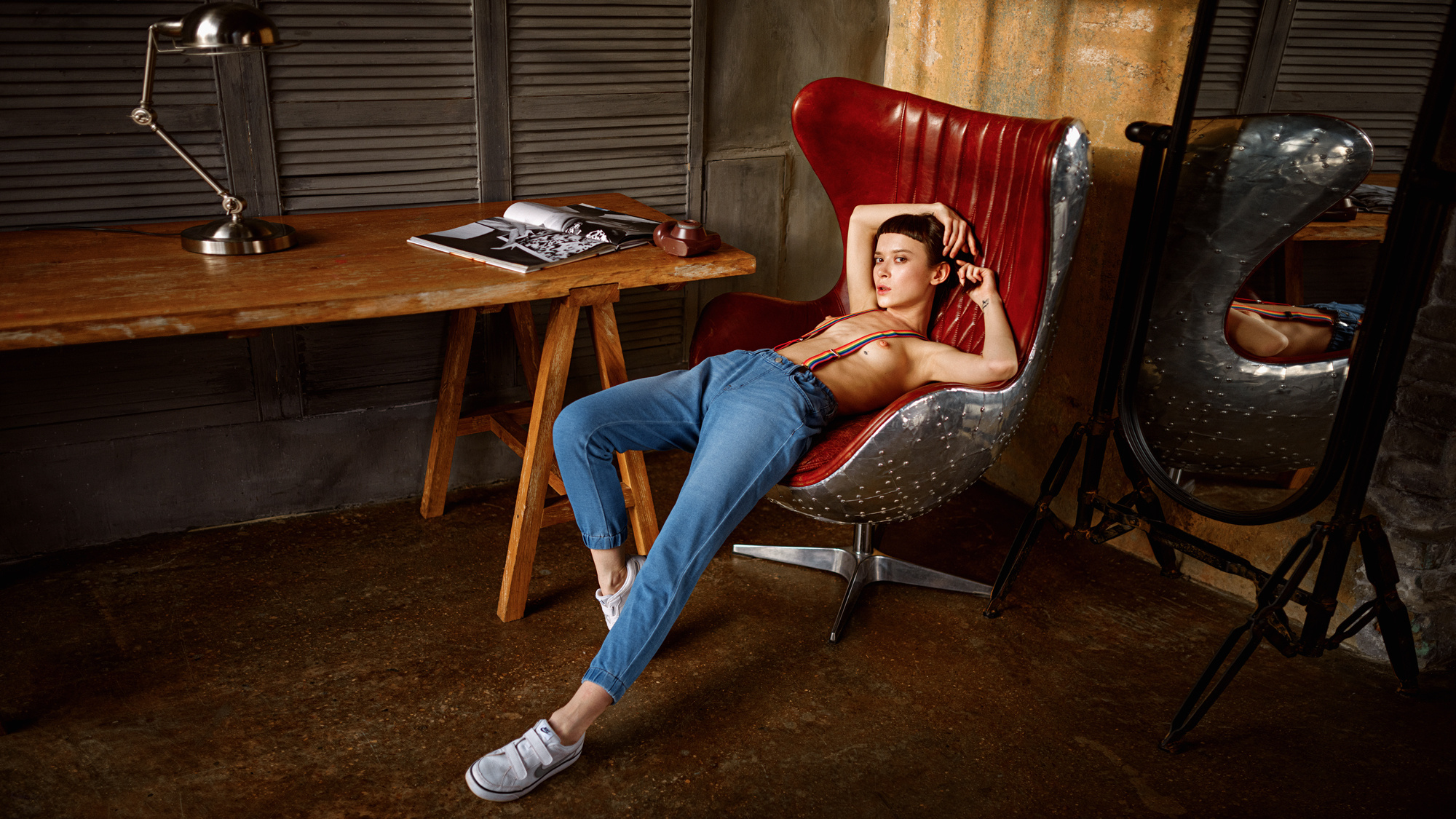 Портреты в жанре Ню