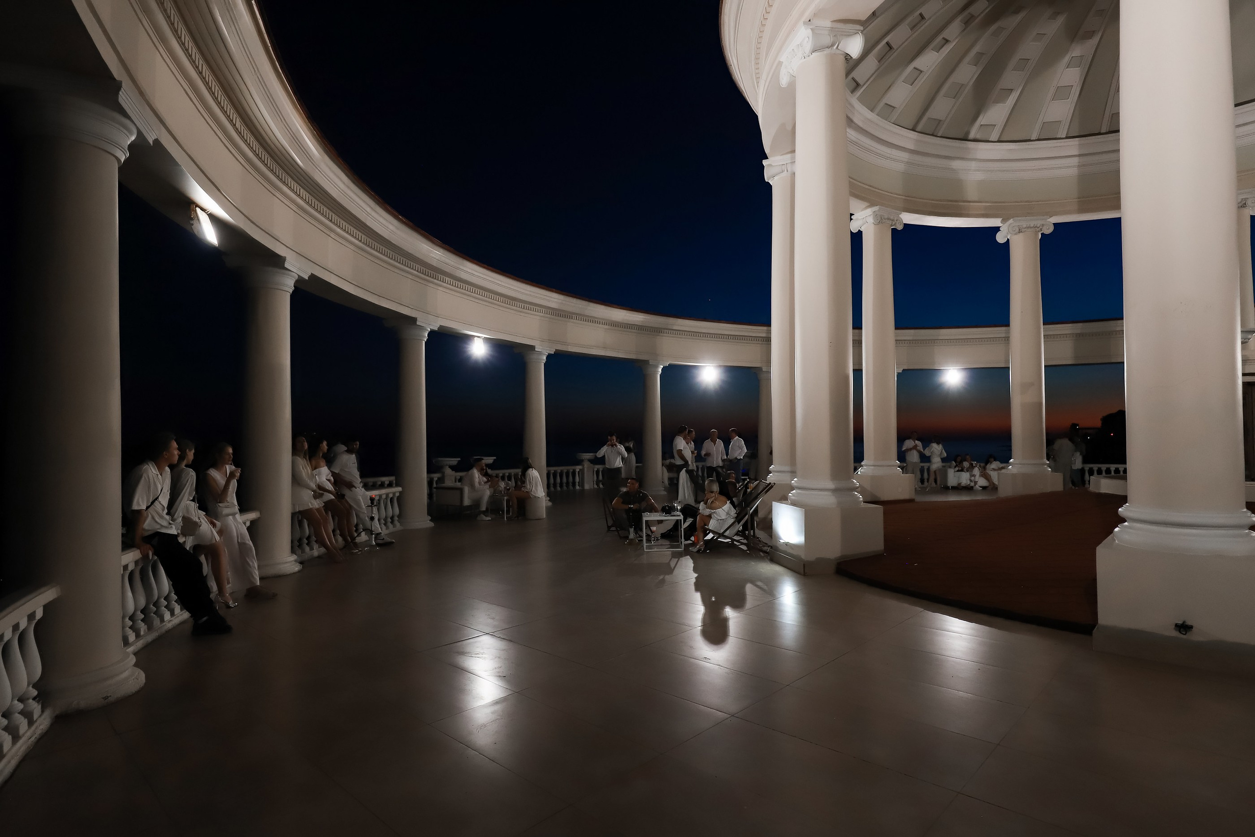 Презентация насыпного острова в Сочи. Репортажный и fashion фотограф в Москве Сергей Бардин