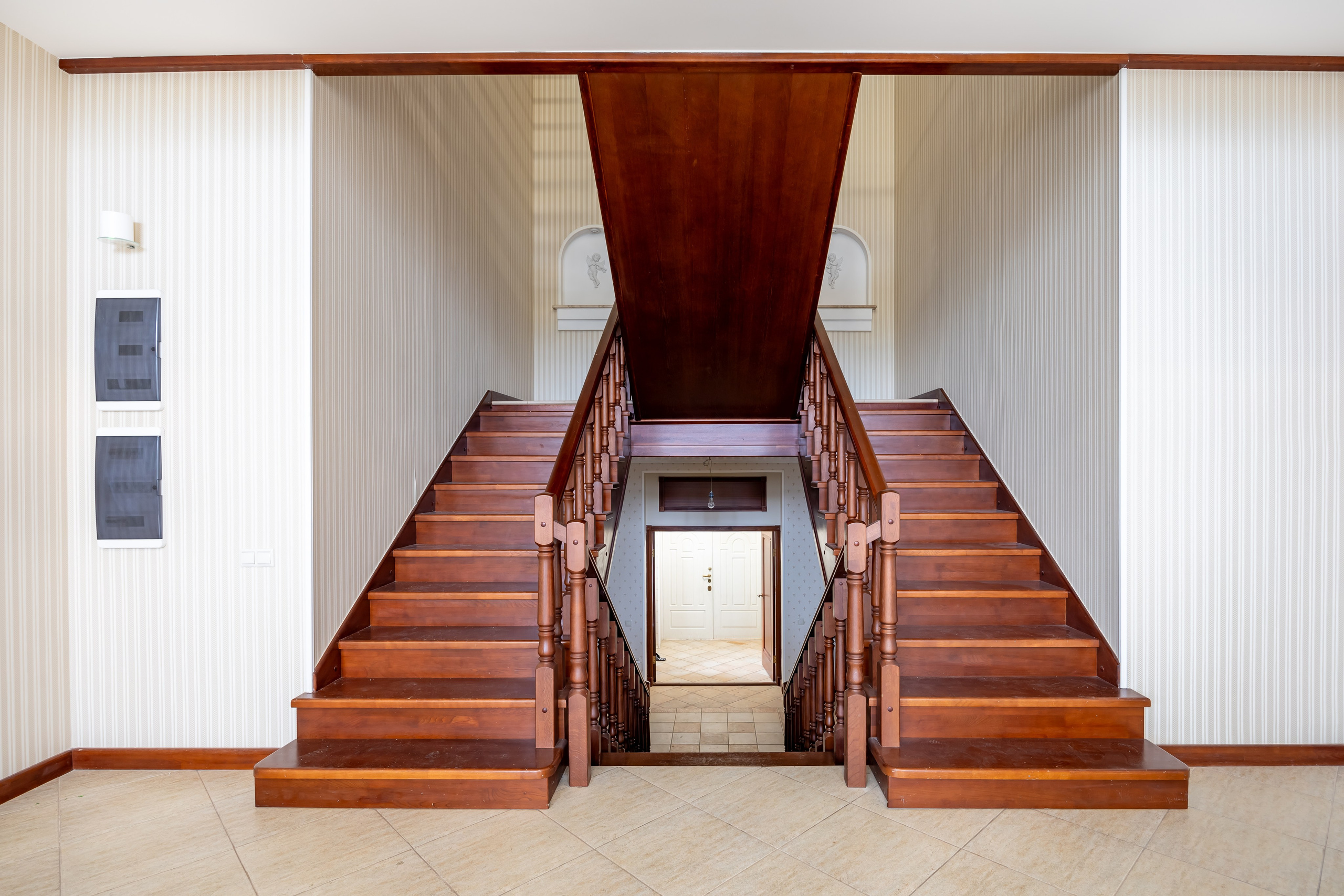 Дом для продажи в СНТ «Исток». Интерьерный фотограф в Москве Сергей Чекмезов