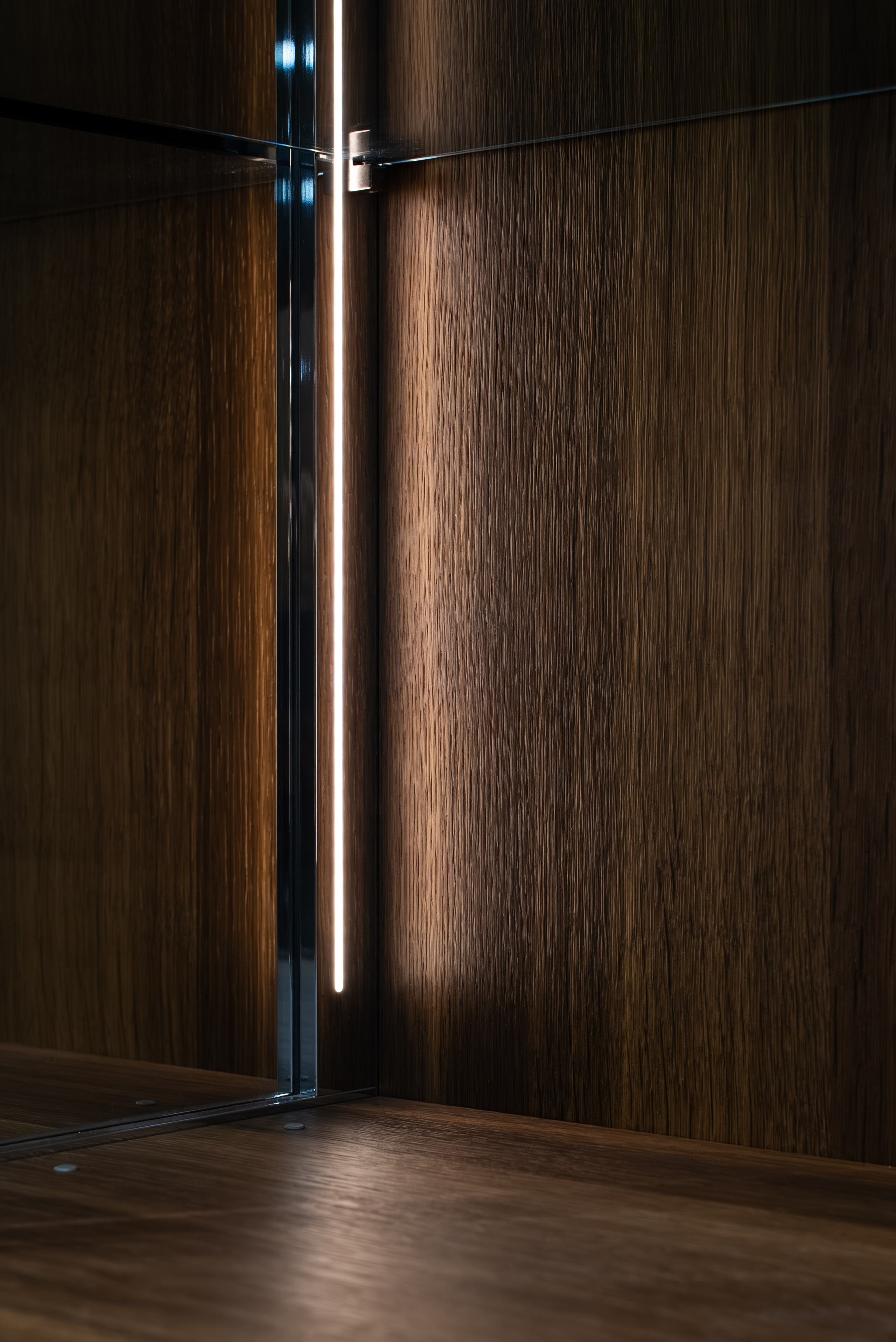 Шоурум WARENDORF. KUSTOV PRODUCTION — профессиональная фотосъёмка в Москве