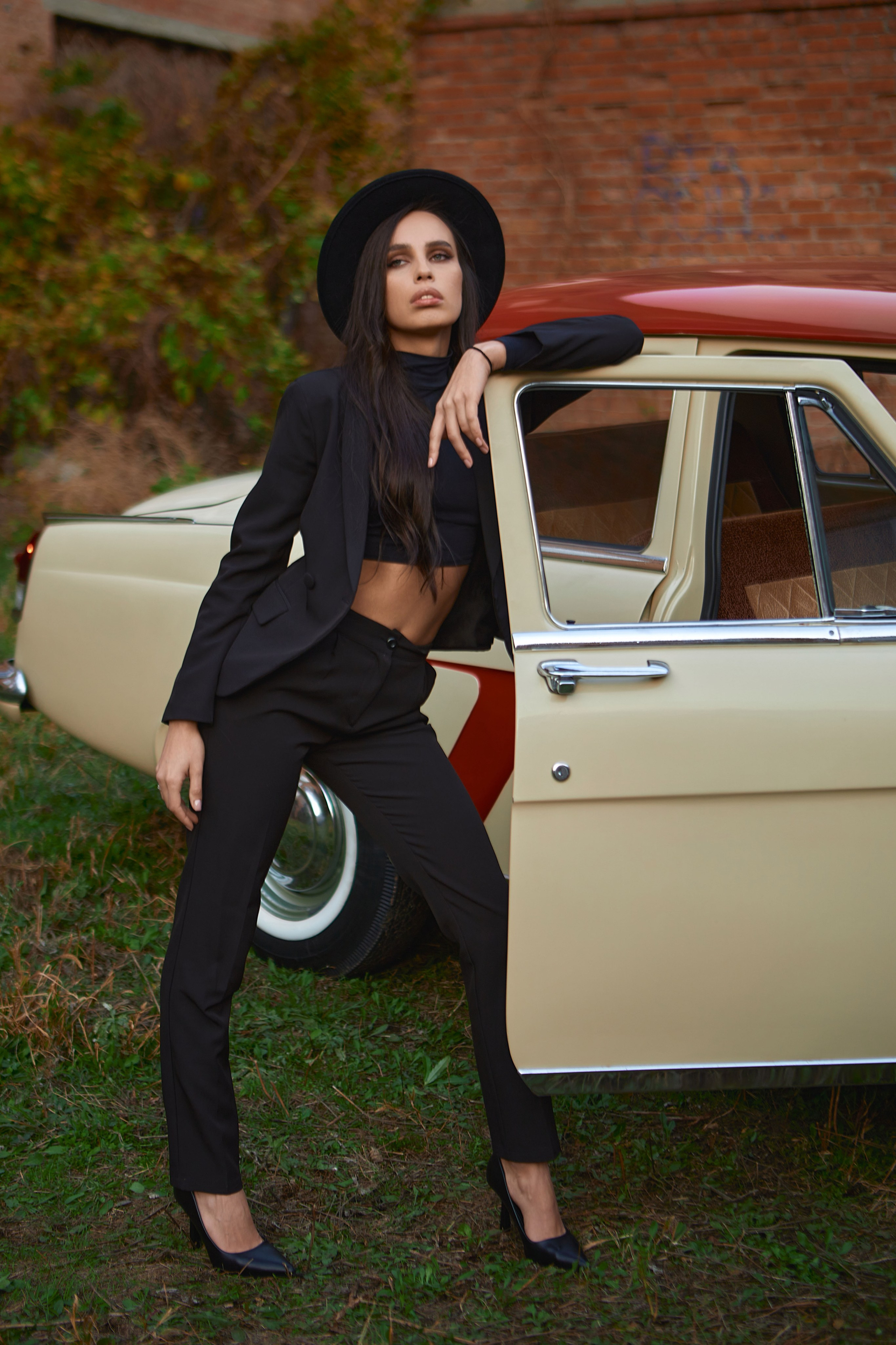 Фотосессия с ретро авто. Семейный и свадебный фотограф в Краснодаре Михеева Светлана