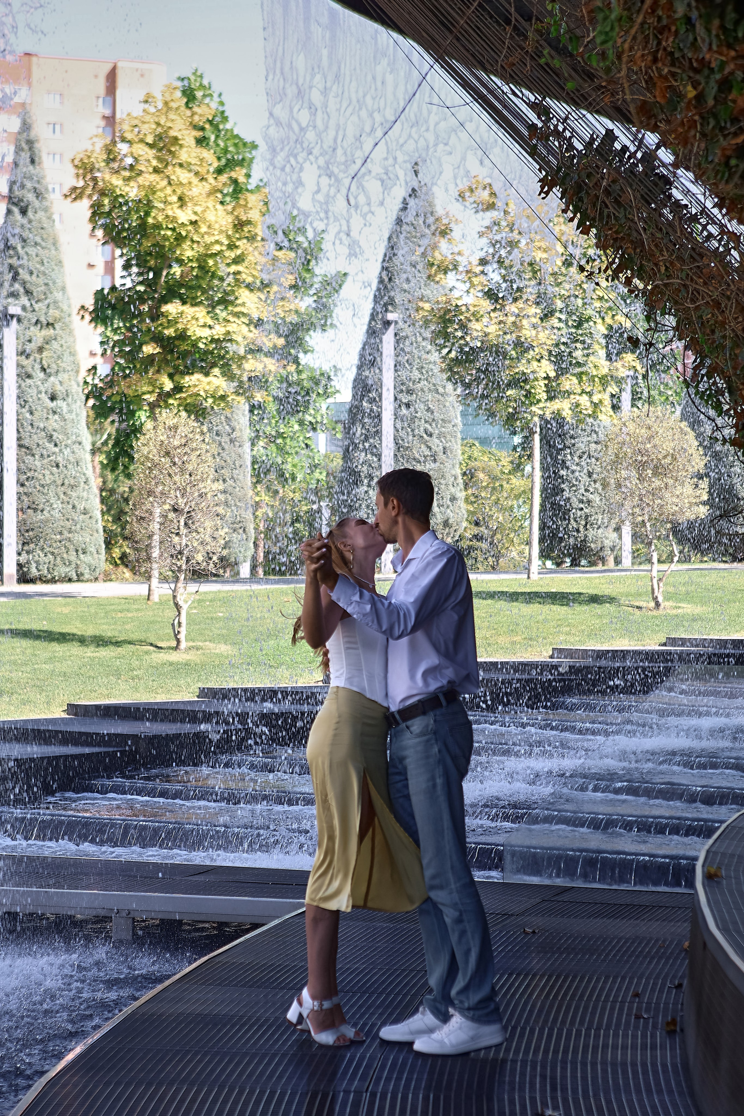 Фотосессия в стиле Love Story в парке Галицкого г. Краснодар. Семейный и свадебный фотограф в Краснодаре Михеева Светлана