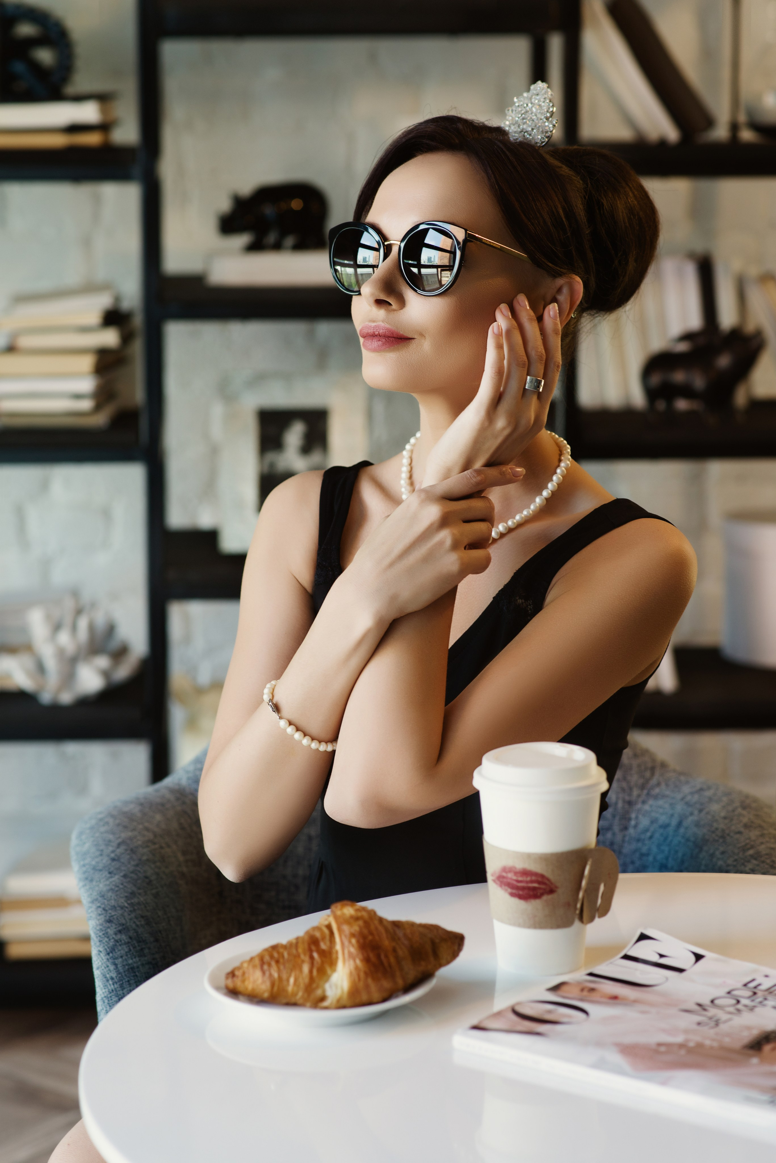 Фотосессия под ключ Одри Хепберн Завтрак у Тиффани. Фотограф Елена Вакуленчик