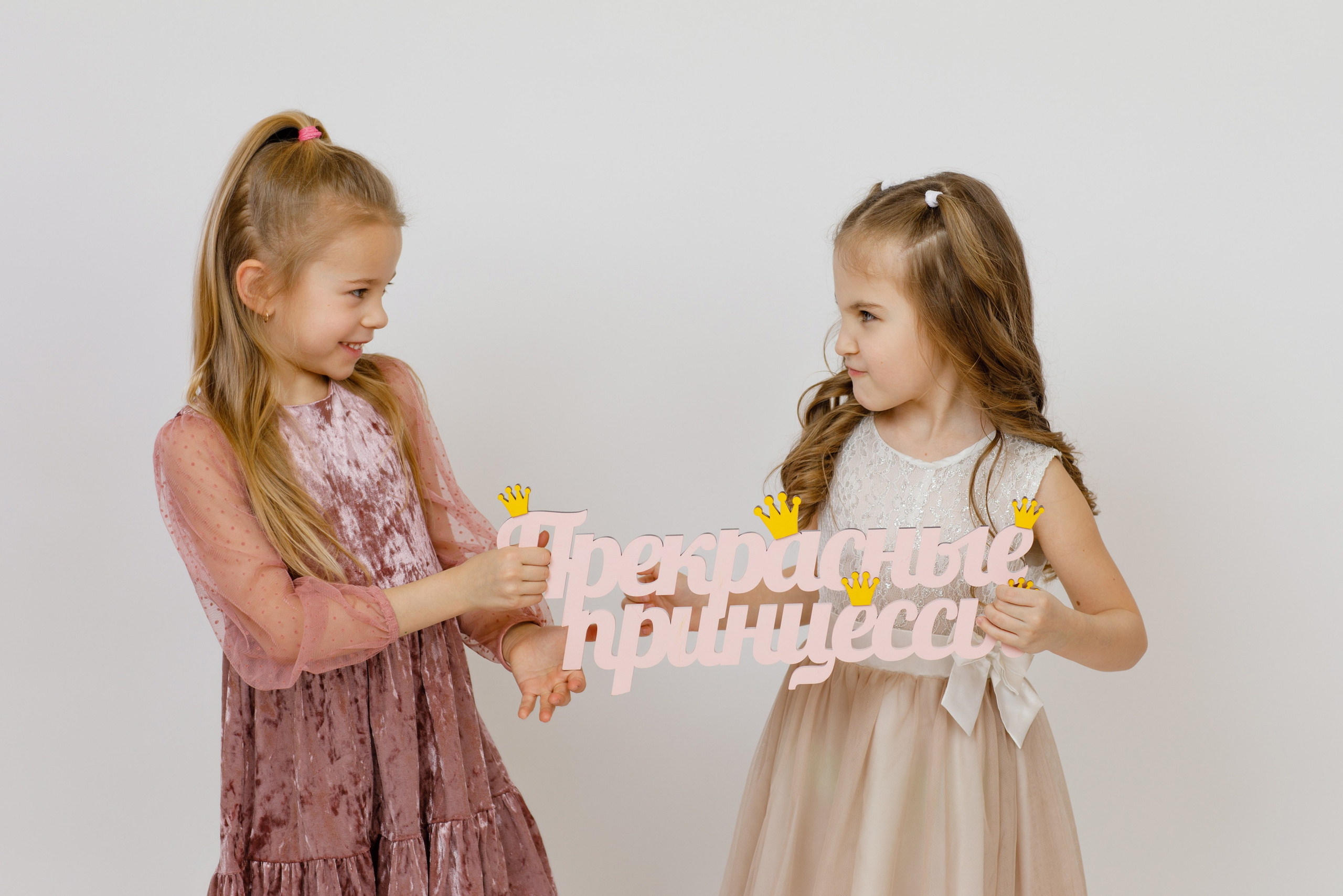 ГРУППОВЫЕ ФОТОГРАФИИ. Выпускные альбомы в Москве FOTOVMESTE