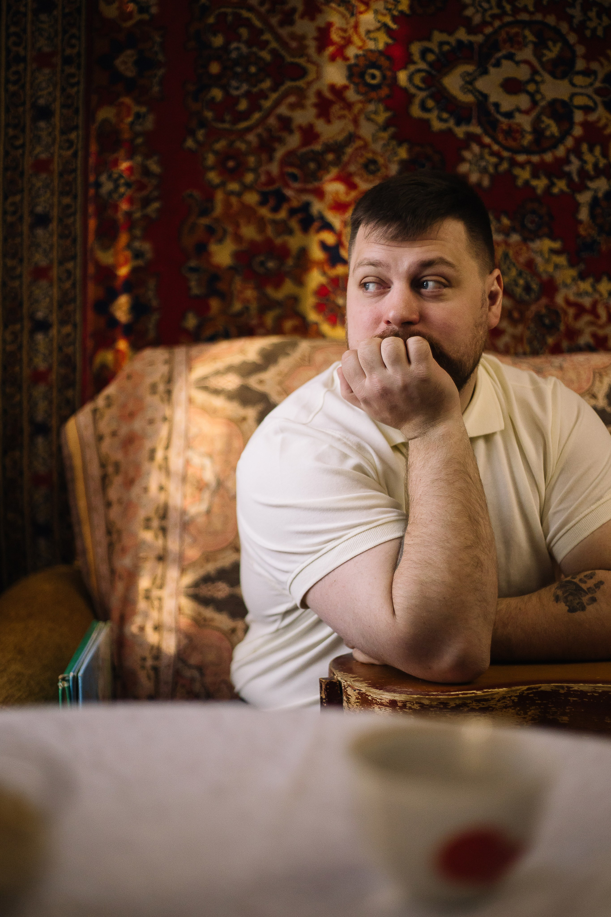 Семейная фотосессия в советской квартире города Томска. Семейный фотограф в Томске Максимова Екатерина