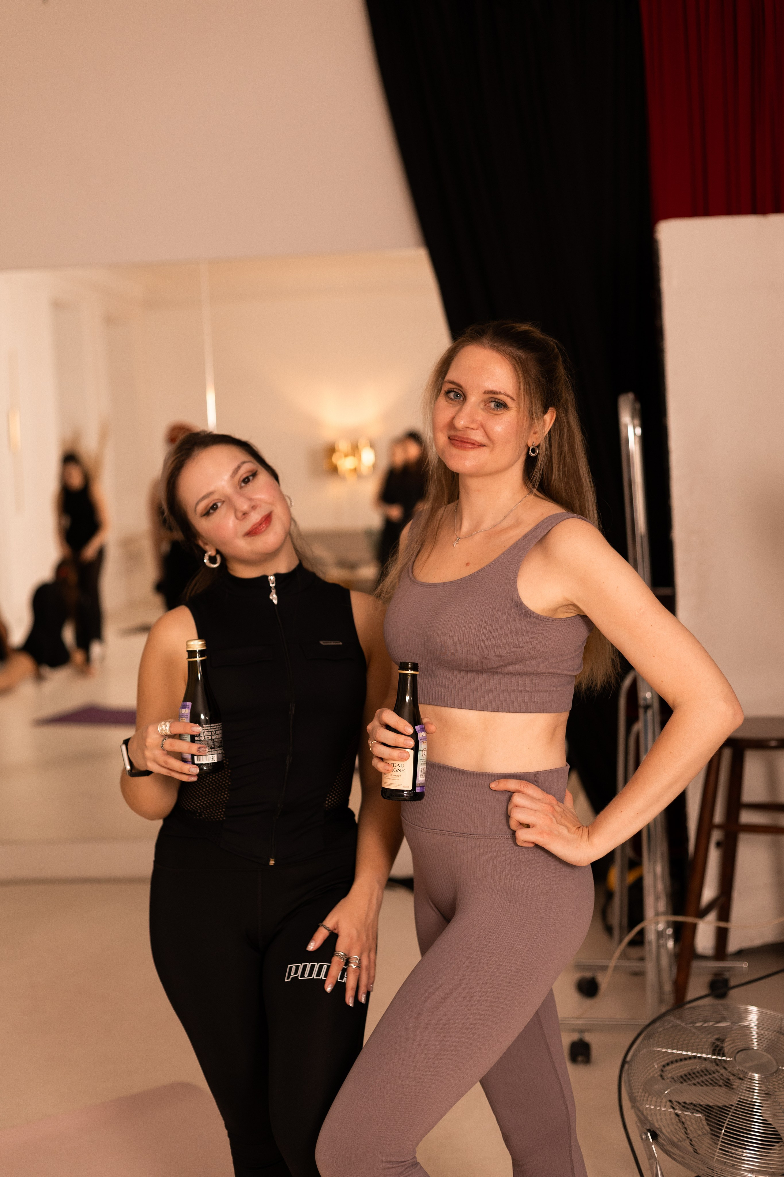 Новогоднее занятие по растяжке. Фотограф в Санкт-Петербурге Смирнова Диана