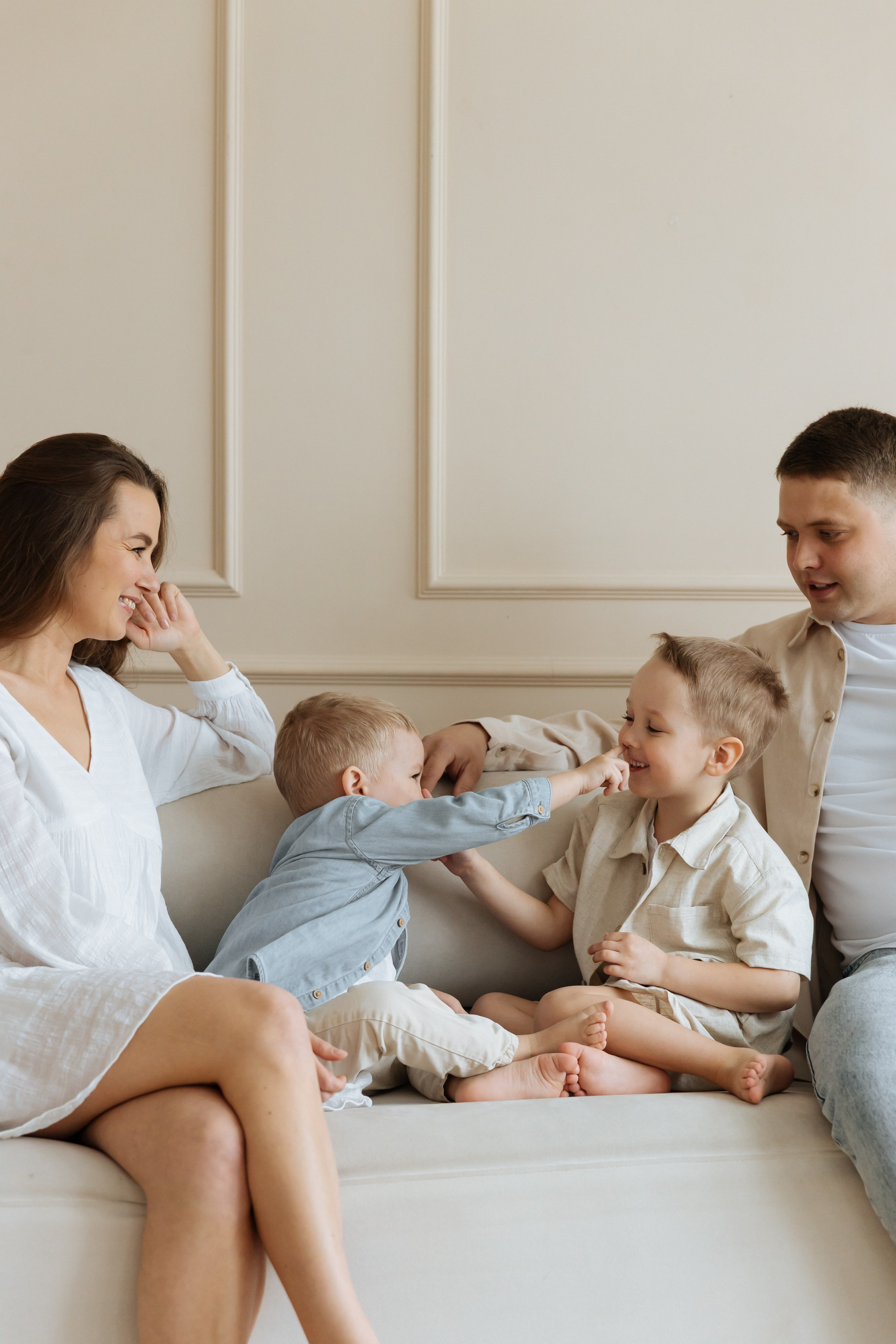 Ярослав, Анджела, Мирон и Семён. Свадебный и семейный фотограф Анна Печенкина