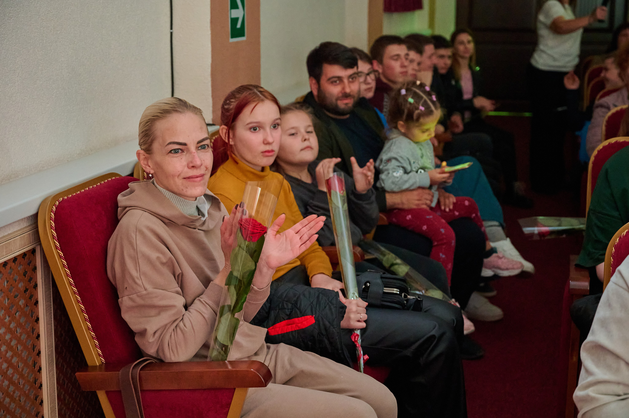 8 марта Виноградный. Жизнь курорта Кабардинка в фотографиях