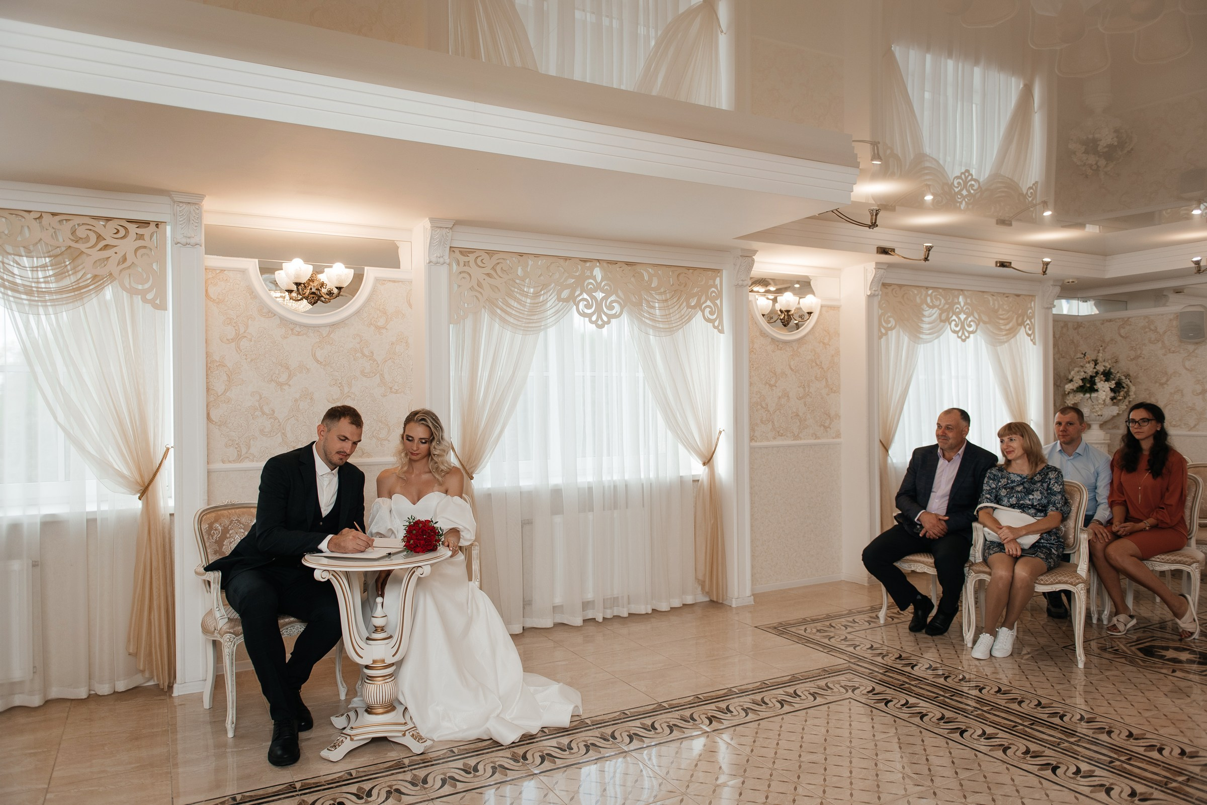 Анастасия и Артём. Свадебный фотограф в Санкт-Петербурге Венера Ахметова