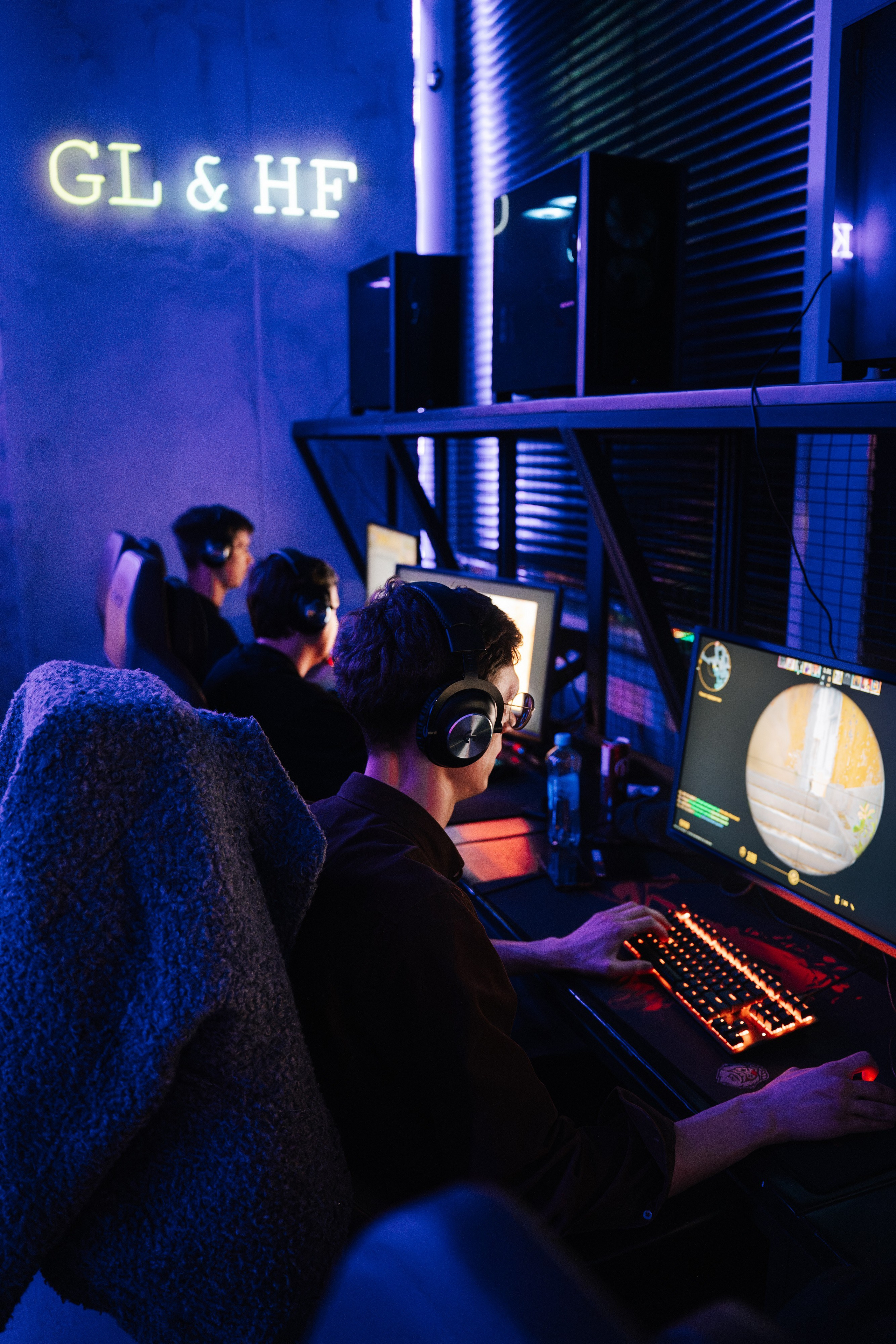 Olymp arena (компьютерный клуб). Фотограф в Воронеже Ольга Космодемьянская