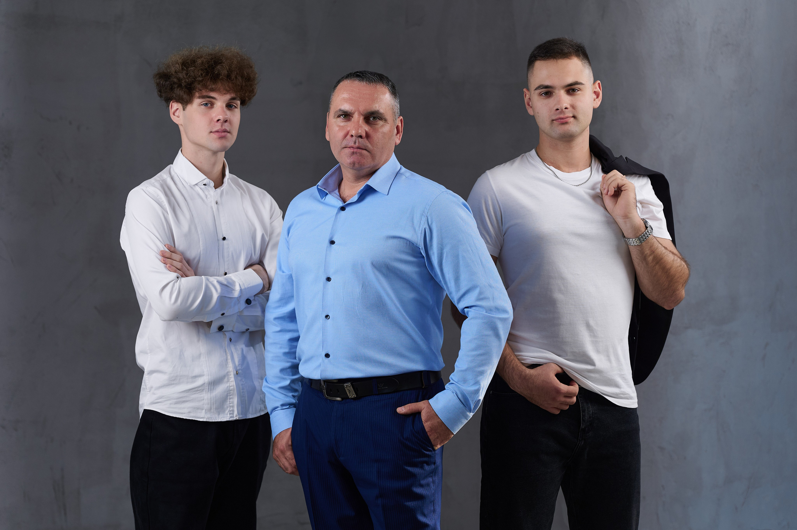 Виктория и семья. Фотограф Опыт Качество Скорость Горный Алтай Барнаул