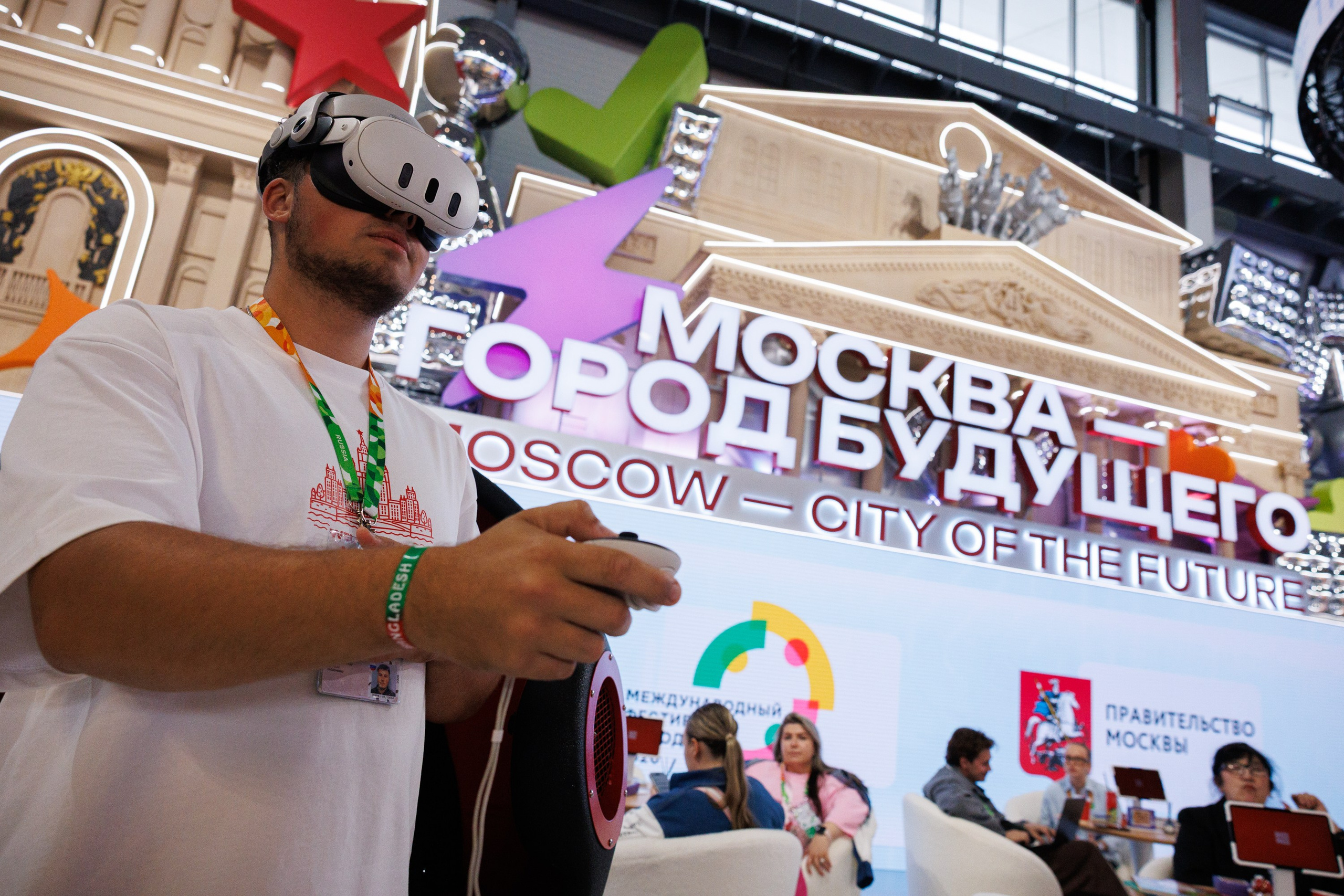 Международный Фестиваль Молодежи 2026. Репортажный и предметный Фотограф в Москве