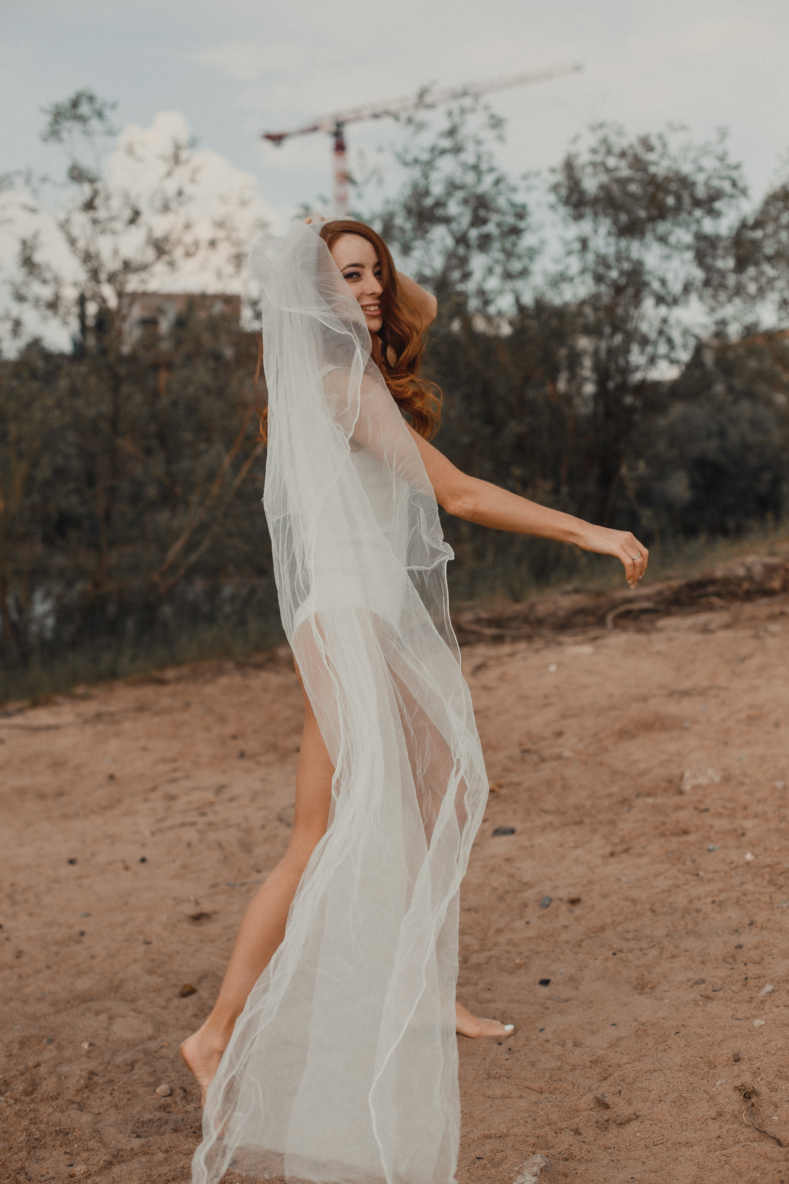 Не классическая на берегу. Креативный и женский Фотограф Омске Наталья Лебедева