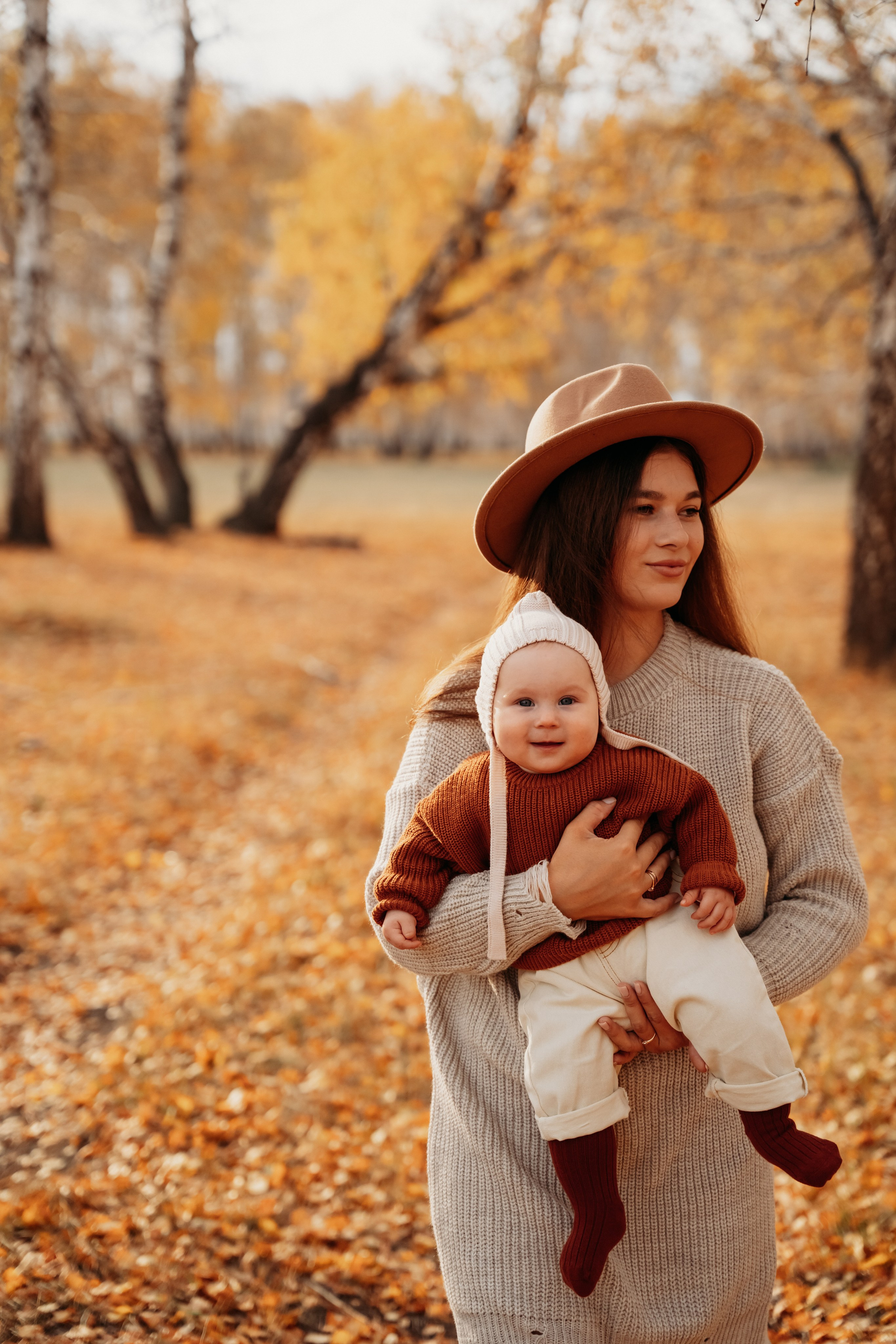 Настя и Есения. Главная