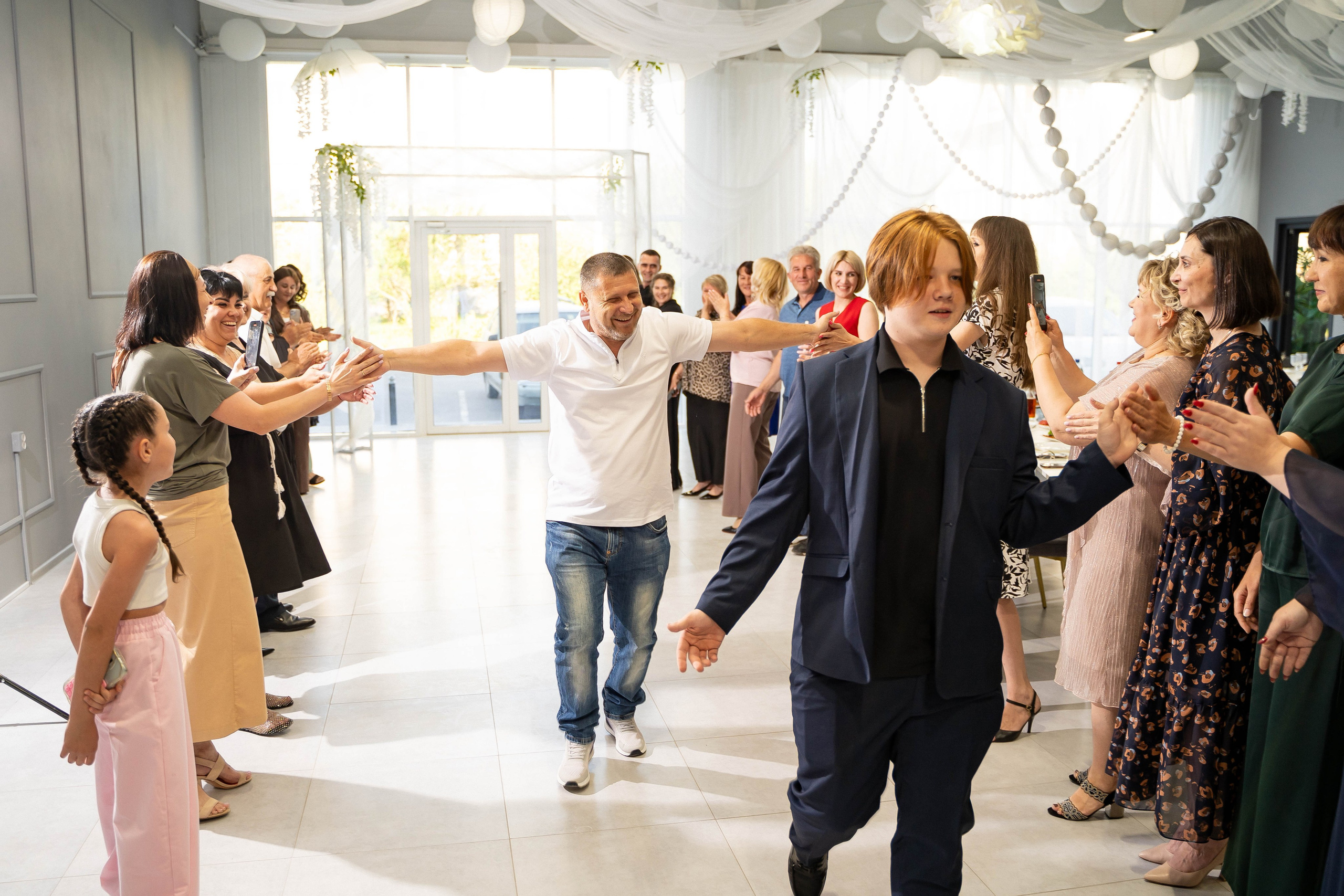 Школа 9 выпуск 2025. Выпускные альбомы в Краснодарском крае