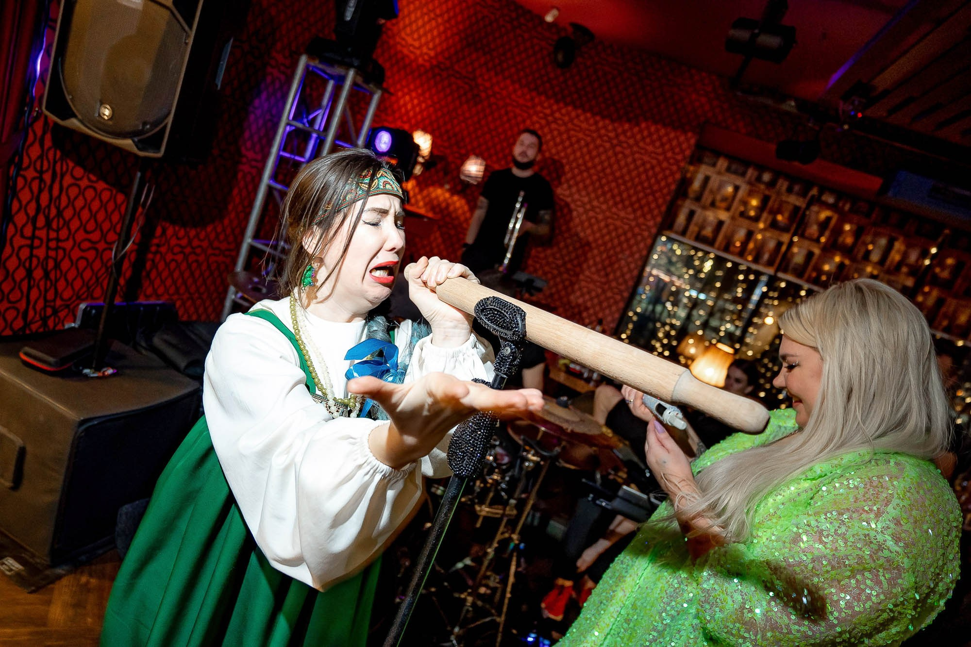 Новый год 2024 в Peoples. Сергей Кошкин. Репортажная и ивент-фотография в Сургуте