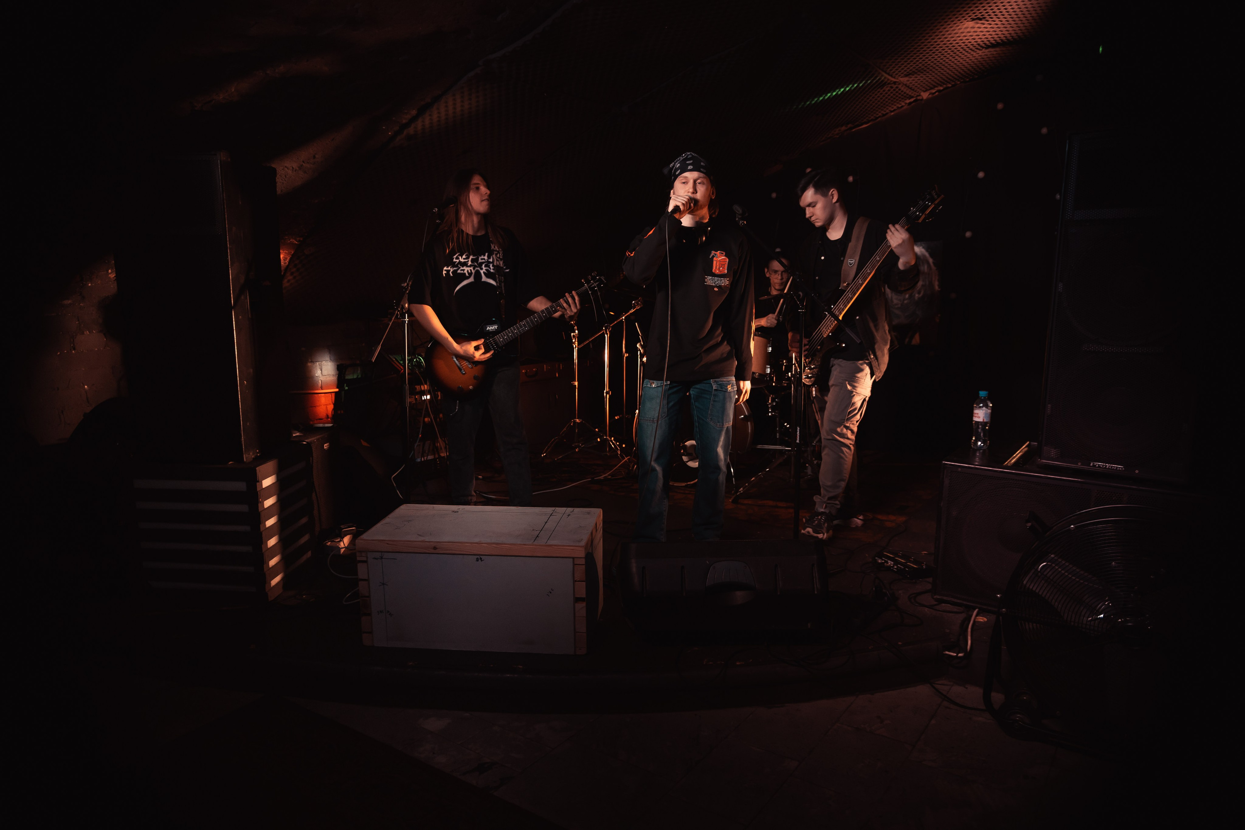 Праймал. Бар «Дело не в тебе», Красноярск, 20.04.2025. Фотограф Регина Крикунова г. Красноярск