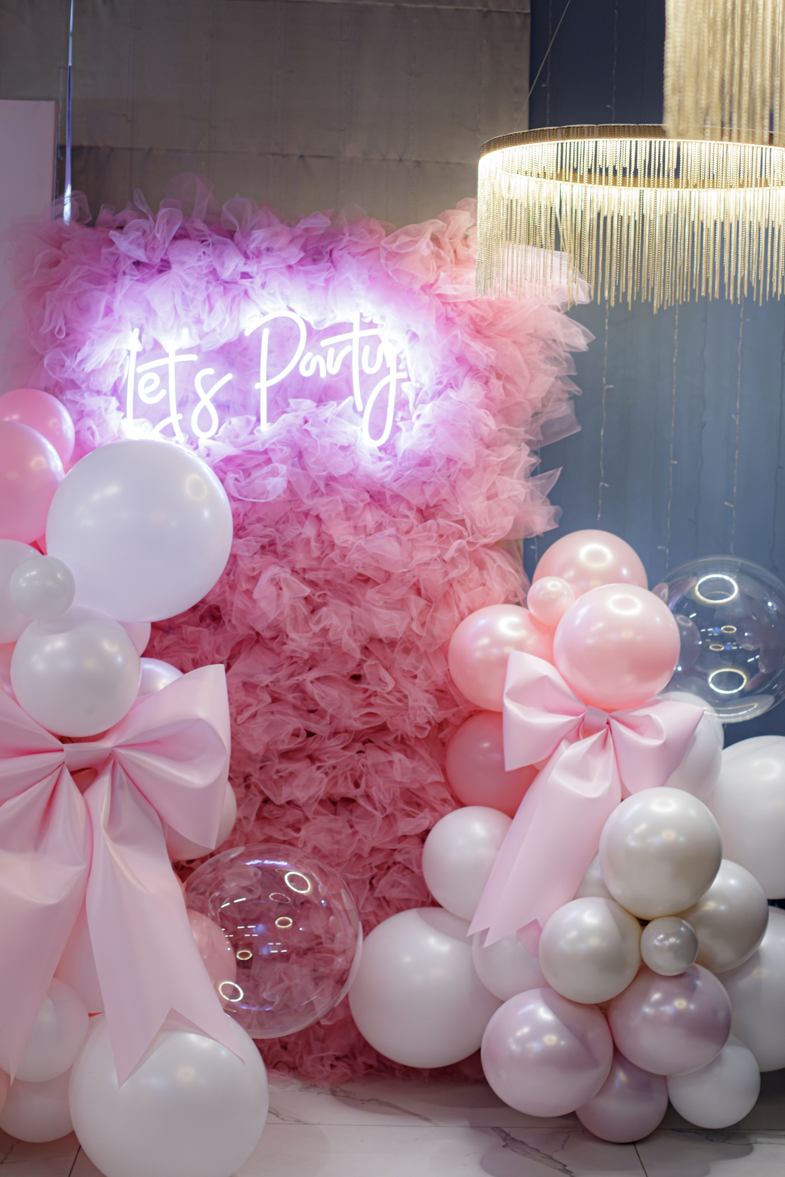 ASIA'S BIRTHDAY PARTY. Photokarish