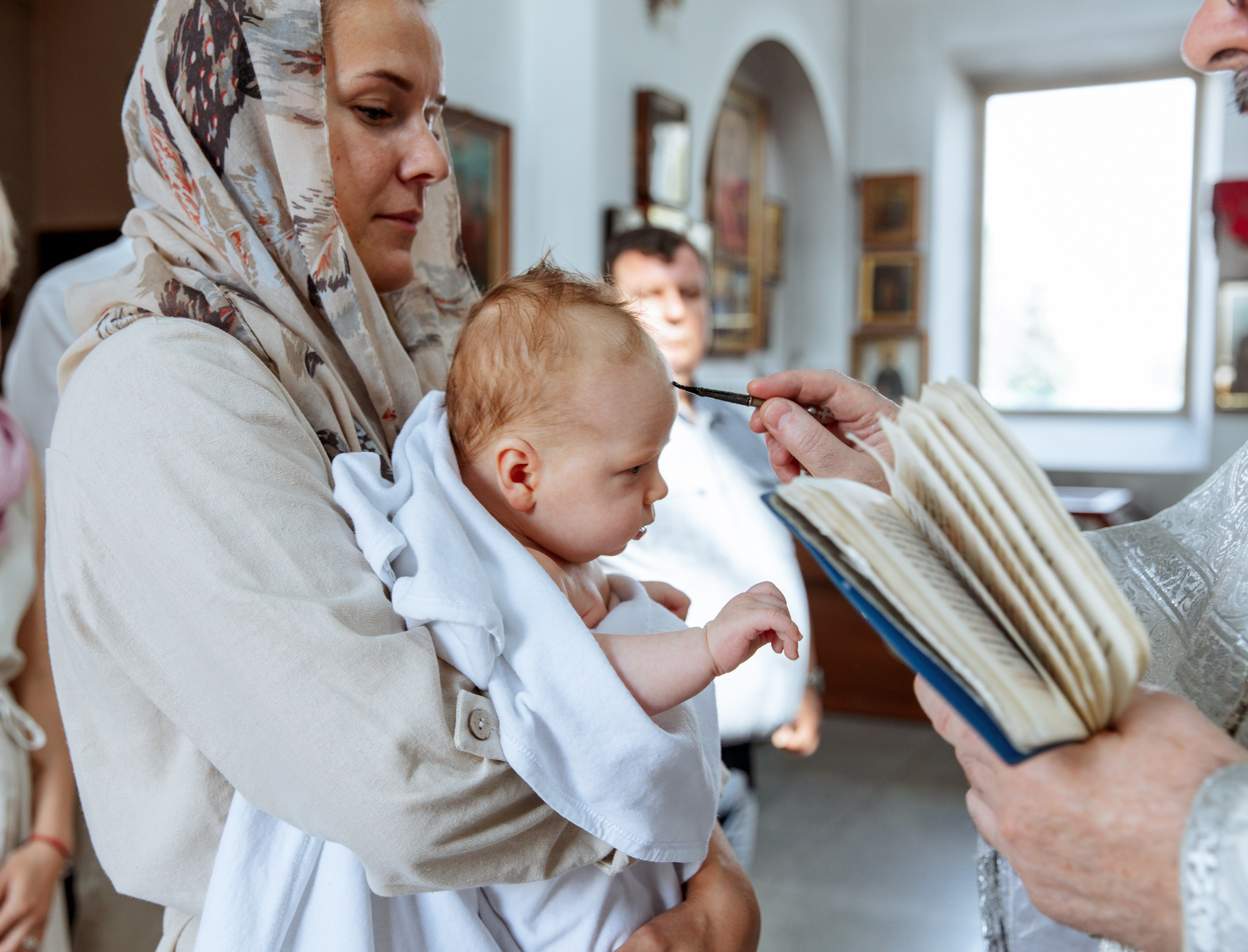 Крещение Сияны. Портретный и семейный фотограф в Москве Ирина Голубчина
