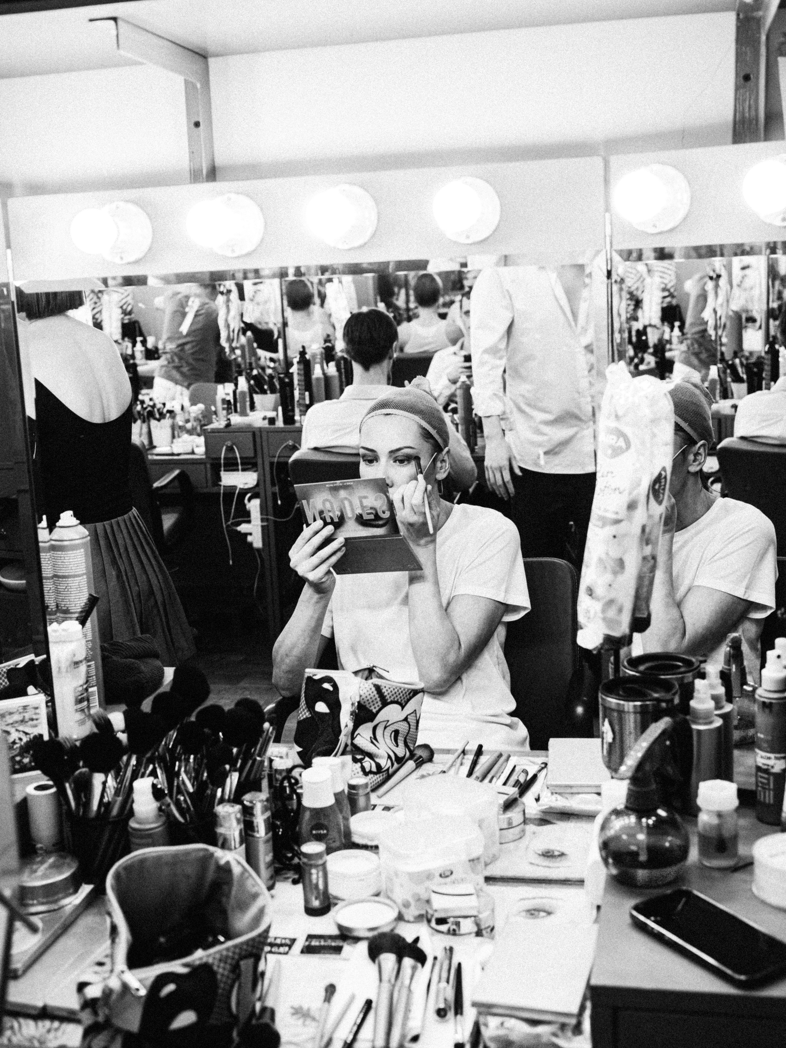 Theatre backstages. Portrait and backstage photographer Nina Crane