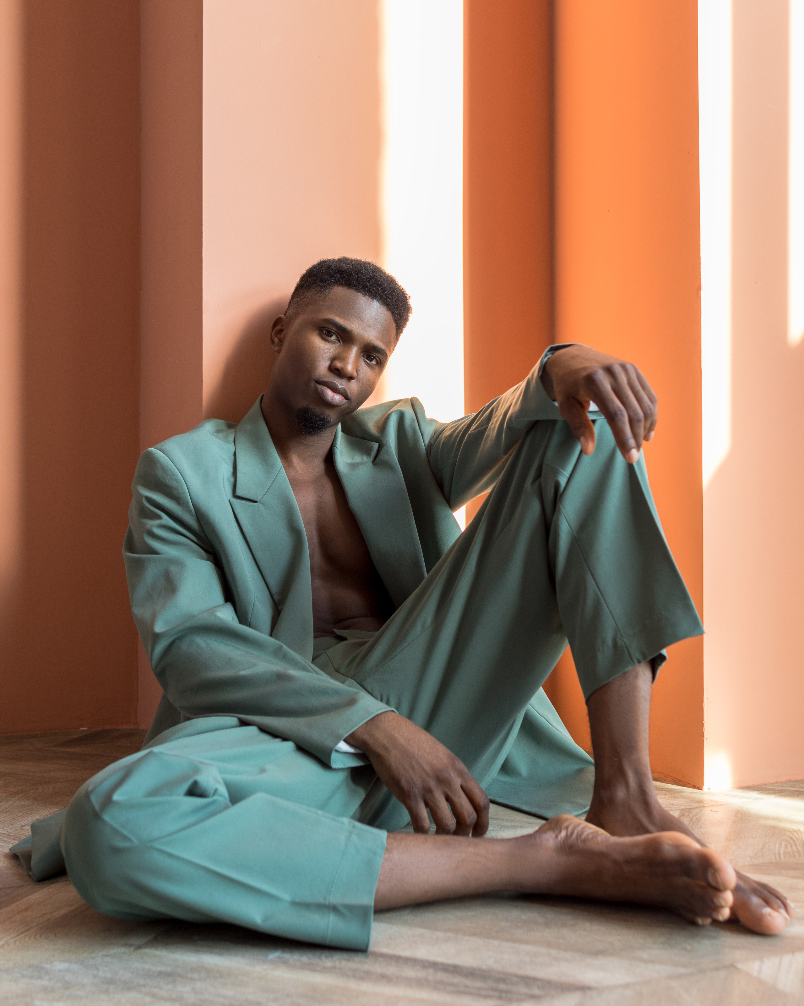 Emmanuel | Эммануэль. Игорь Березин — фотограф в Москве. Мужские портреты и коммерческая съёмка