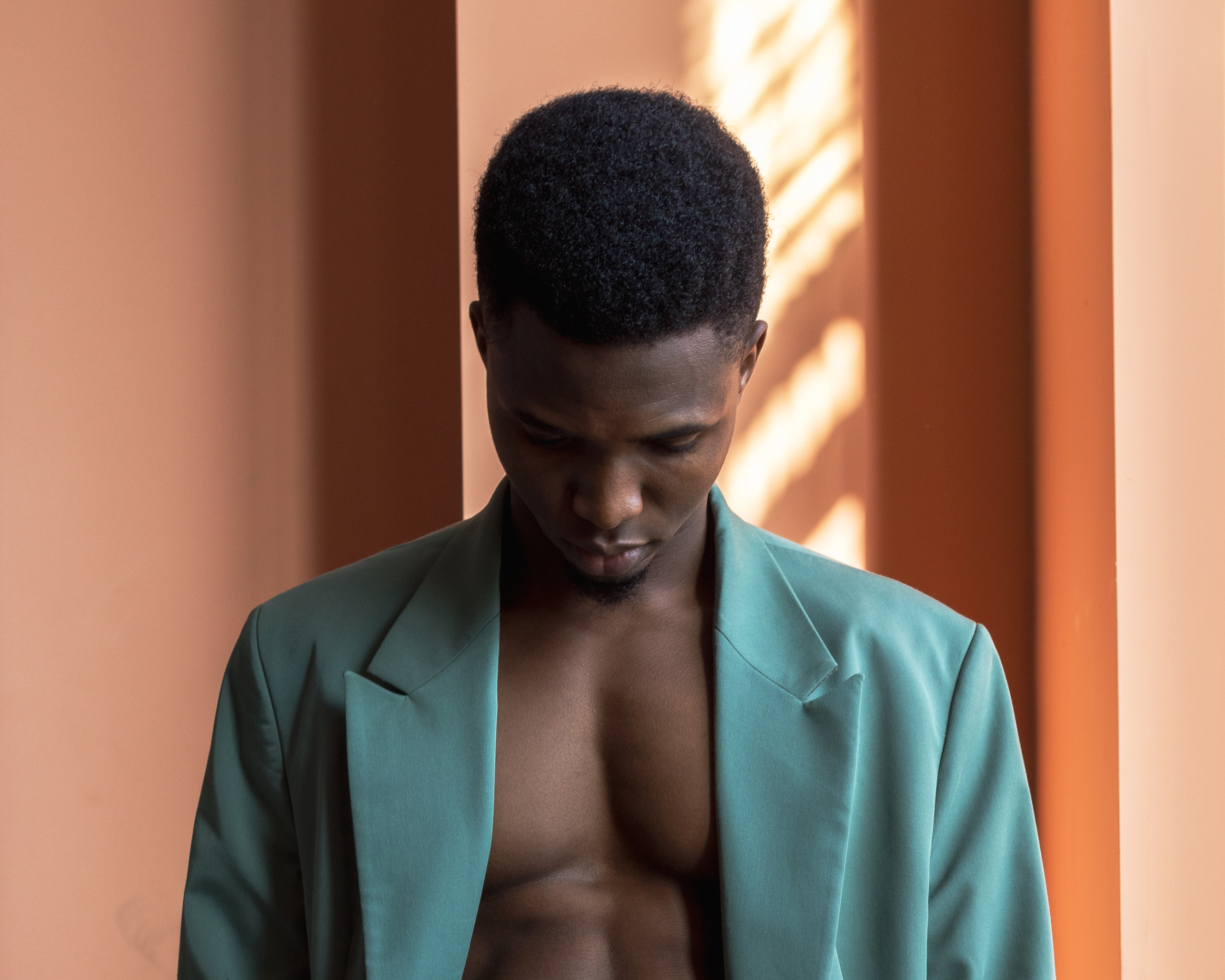 Emmanuel | Эммануэль. Игорь Березин — фотограф в Москве. Мужские портреты и коммерческая съёмка