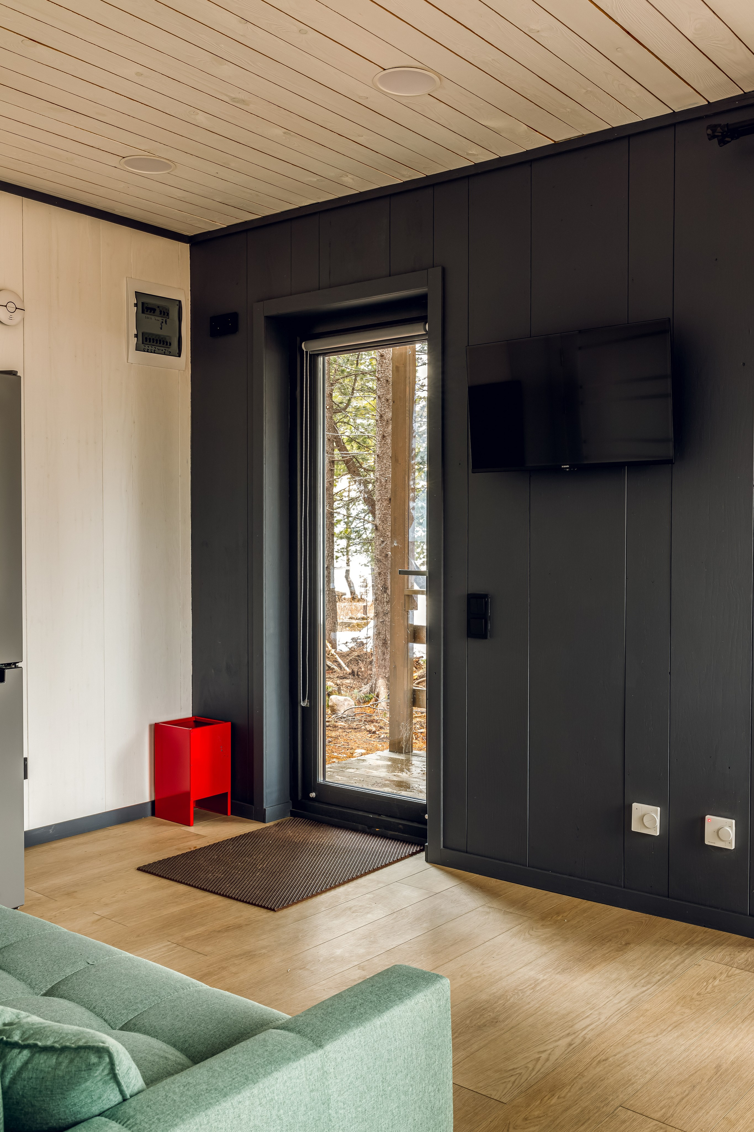 Эко-парк на берегу Байкала. Интерьерный, предметный и контент фотограф в Иркутске Наталья Карпова