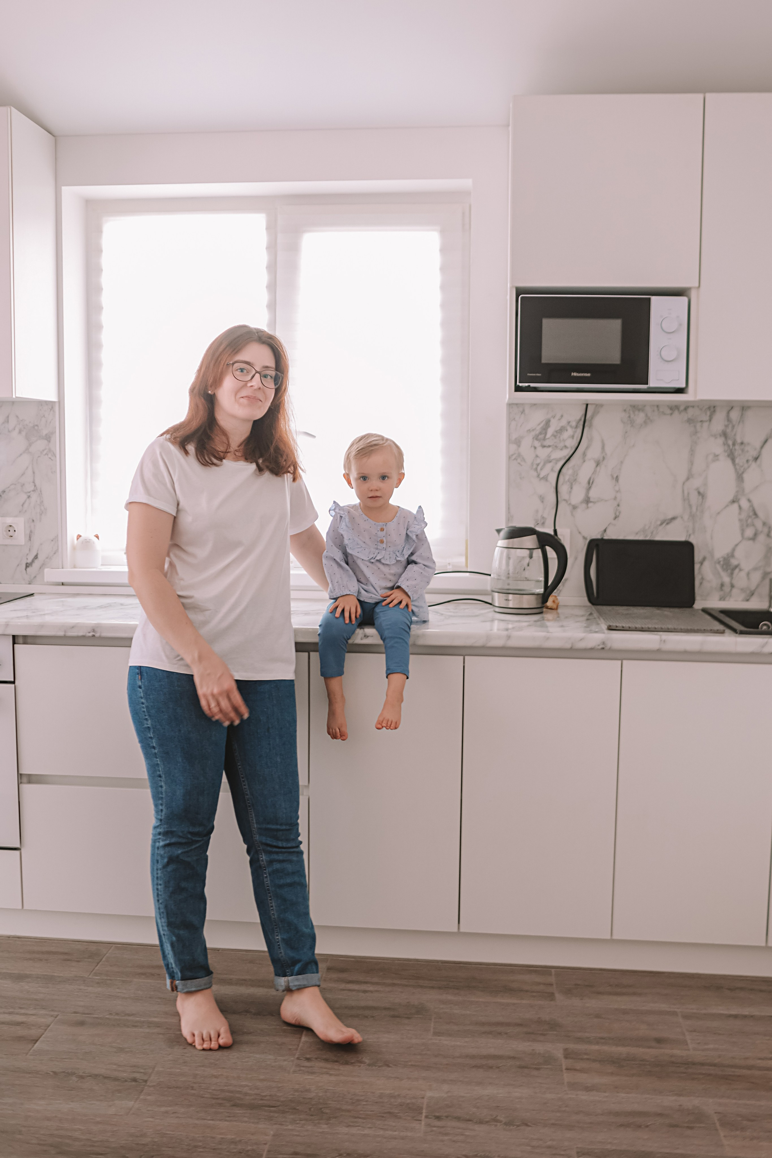 Семейная в домике (репортаж). Семейный фотограф Тюмень, фотограф на роды Салмина Мария