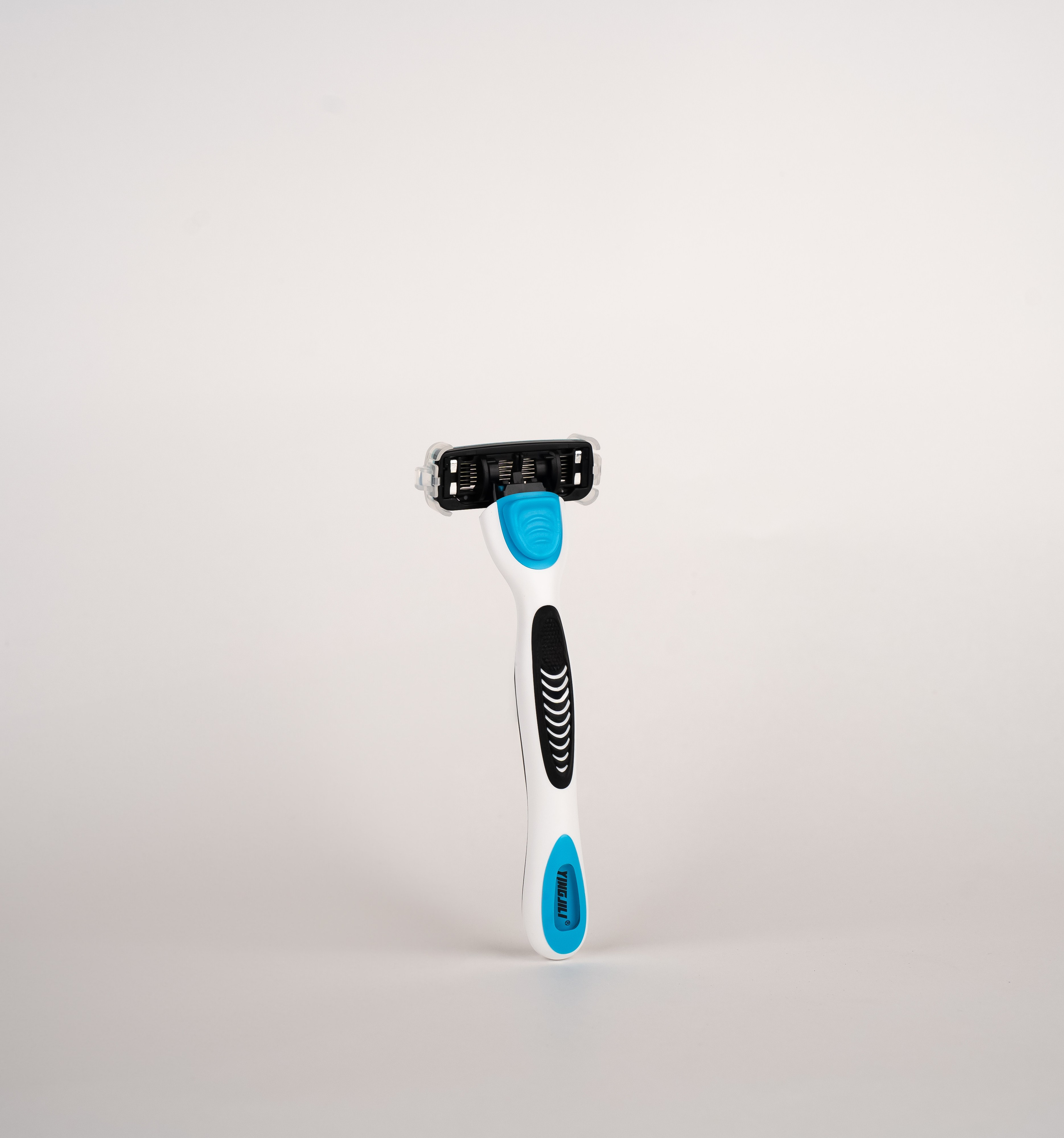 фотосъёмка для маркетплейсов предметная съёмка для маркетплейса фото товаров для Ozon / Wildberries / Яндекс Маркет студийная съёмка для карточек товара видеосъёмка для маркетплейсов контент для карточек товара продающие фото для Wildberries профессиональные фото для маркетплейсов видеообзор товара для Ozon / WB видеоинструкция для маркетплейса лукбук для маркетплейсов инфографика для маркетплейса  видеосъёмка продакшн студия полного цикла производство видео под ключ создание рекламного ролика видеосъёмка для бизнеса креативная видеосъёмка съемка видеообзоров имиджевое видео для бренда промо ролик под маркетплейс видеоролик под Wildberries / Ozon